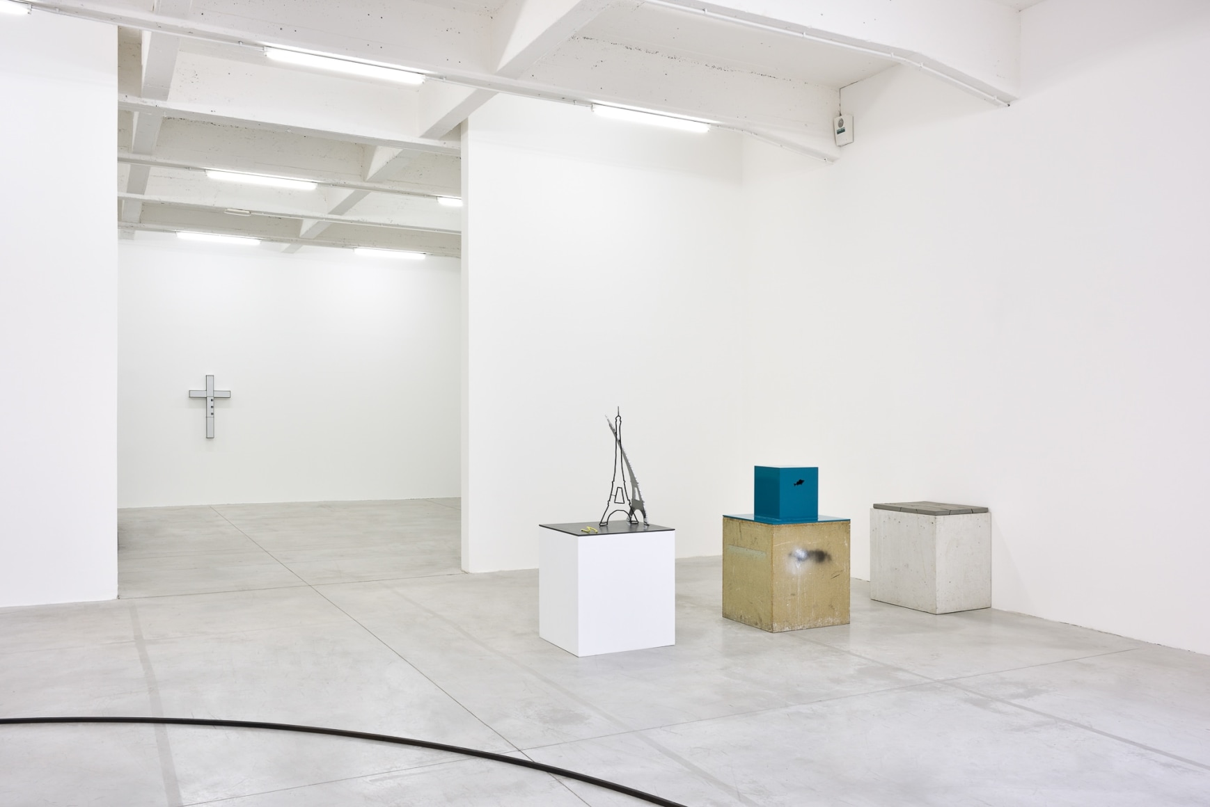 Valentin Carron Installation view: Zéro Virgule Nul, Le Consortium, Dijon, 2020