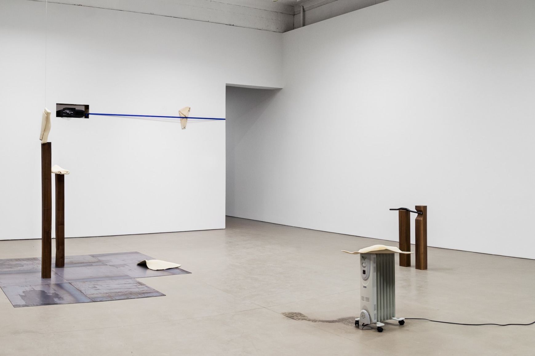 Installation view: Katinka Bock, _o_o__o, Mercer Union, Toronto, 2017