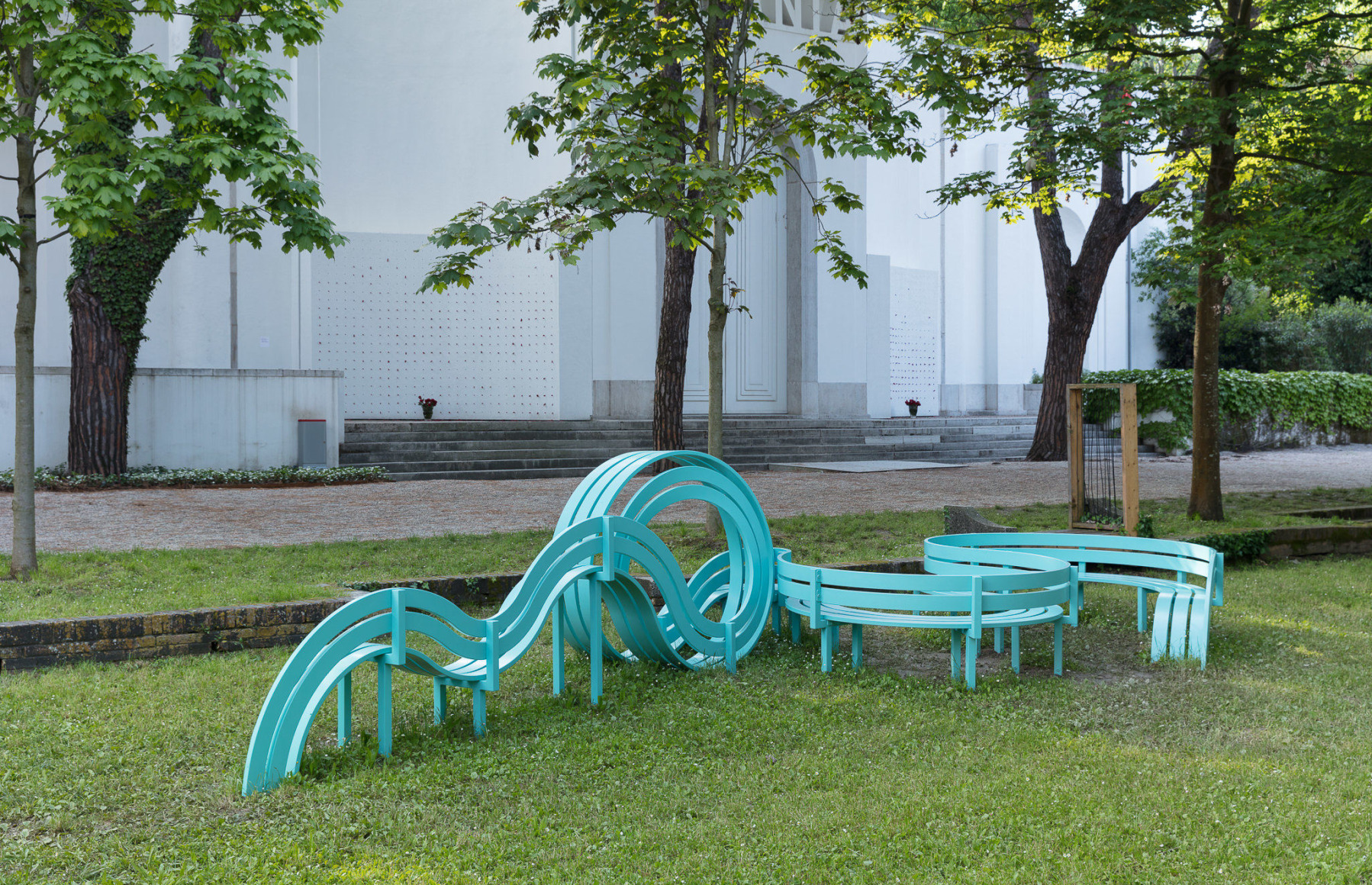 Exhibition view: May You Live In Interesting Times, 58th International Art Exhibition – La Biennale di Venezia, Venice, 2019, © Jeppe Hein, courtesy 303 Gallery, New York; König Galerie, Berlin; Galleri Nicolai Wallner, Copenhagen. Photo: Andrea Rossetti