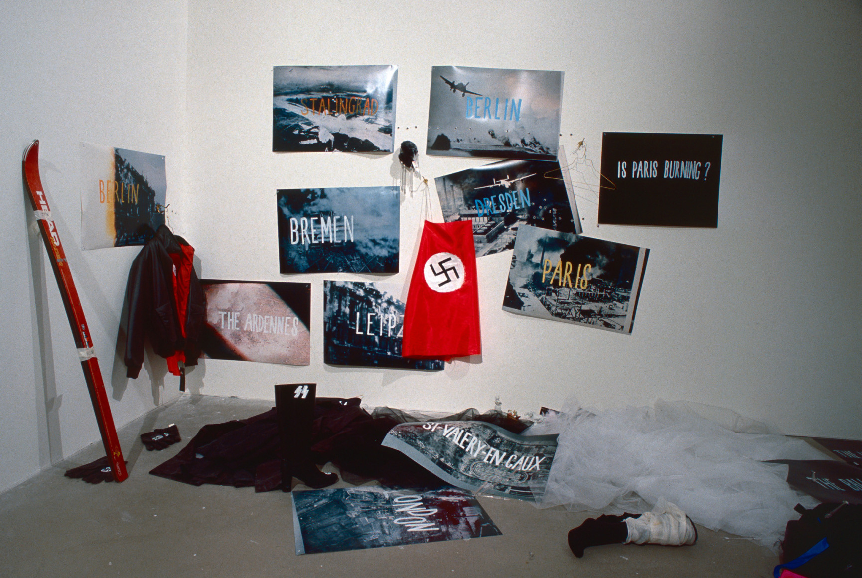 Karen Kilimnik, Paris is Burning (1991) / Is Paris Burning ? (1944), 1992, Installation view: ICA Philadelphia, 1992