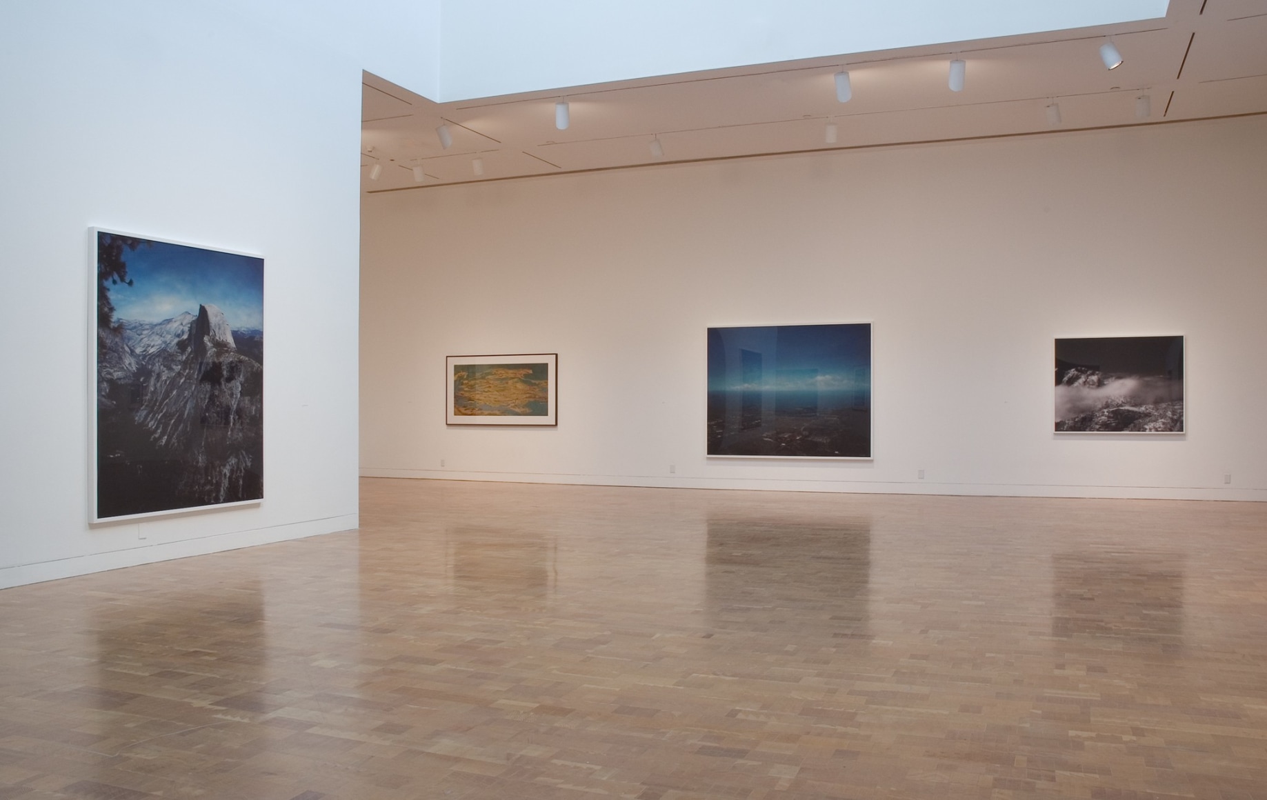 MOCA FOCUS: Florian Maier-Aichen, Los Angeles Museum of Contemporary Art, 2007