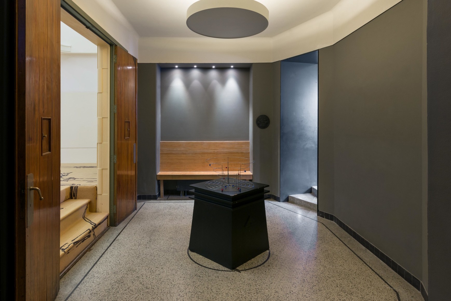 Exhibition view of Infinite Play by Marina Pinsky, La Loge Brussels, 20.04-02.07.23., Image by Lola Pertsowsky. Courtesy of the artist, C L E A R I N G Brussels/NY/LA, La Loge