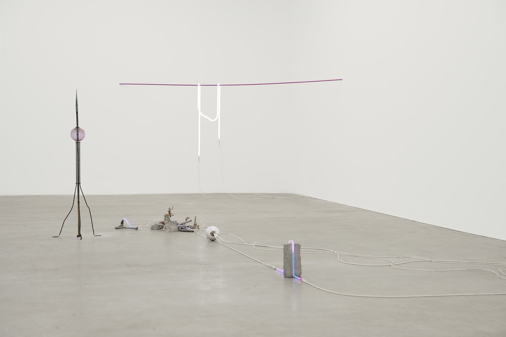 Nina Canell, Installation view:&nbsp;The New Mineral,&nbsp;Neuer Aachener Kunstverein, 2009, Photo: Robin Watkins