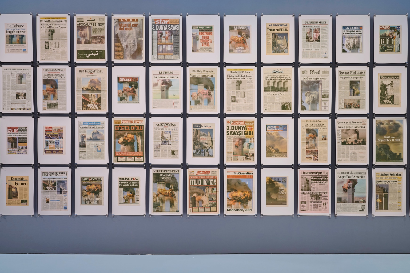 Installation view „Hans-Peter Feldmann. Art Exhibition“, Kunstpalast, Düsseldorf, 2025, © VG Bild-Kunst, Bonn 2025, Foto / Photo: Maris Prieditis