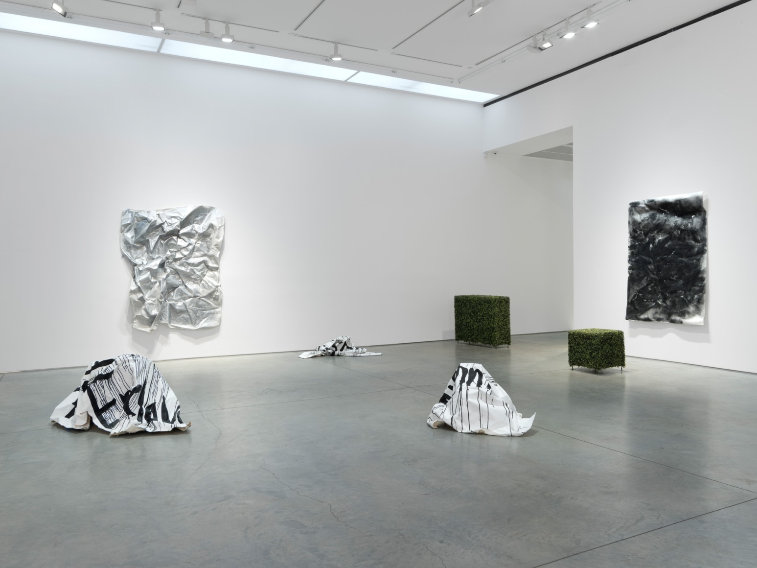Kim Gordon Design Office: The City Is A Garden, Installation at 303 Gallery, New York, 2015