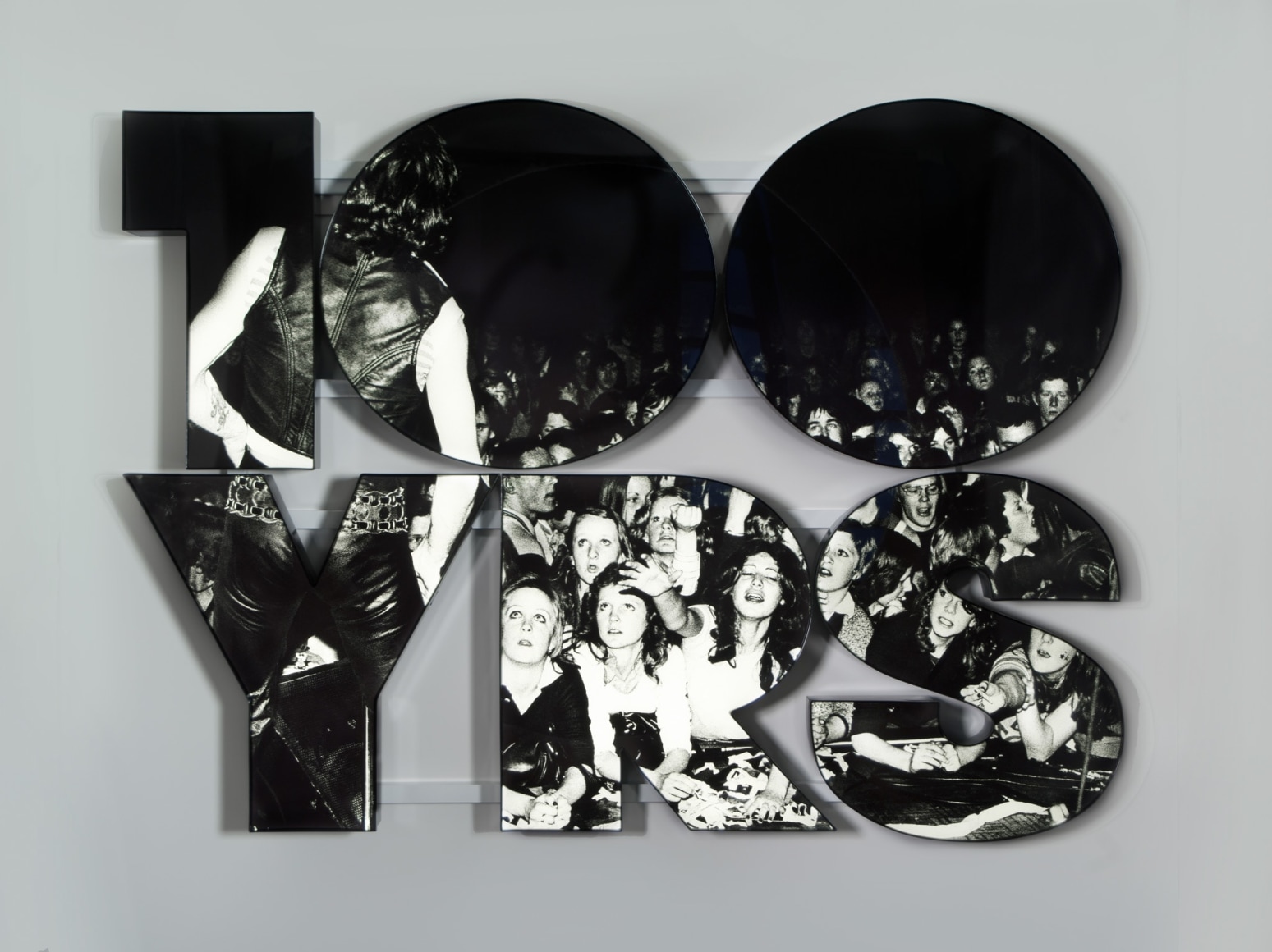 Doug Aitken, 100 YRS, 2013