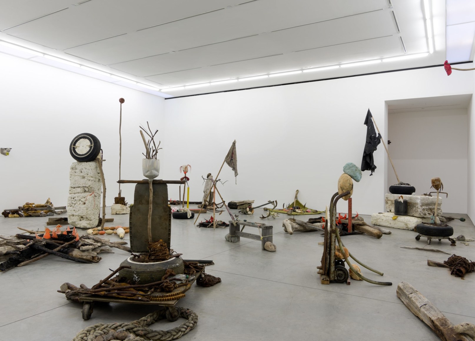 Mike Nelson, Gang of Seven, 2013, Installation at 303 Gallery, 2015