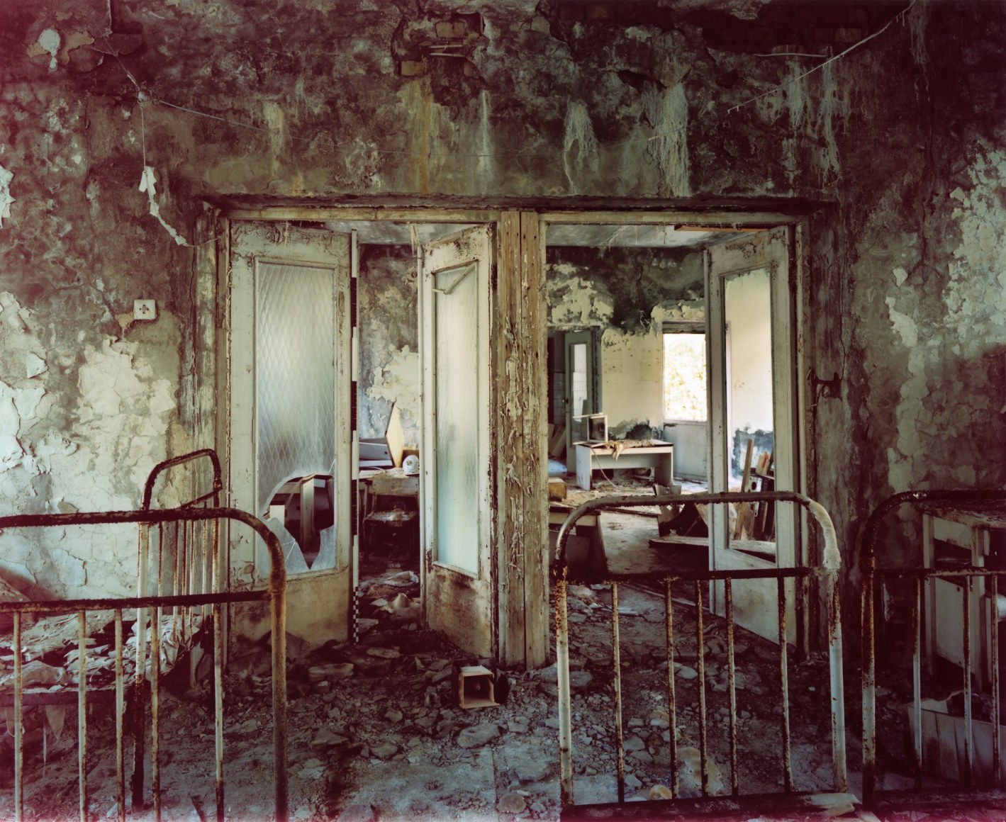 Jane and Louise Wilson, Atomgrad 1 (Nature Abhors A Vacuum), 2010