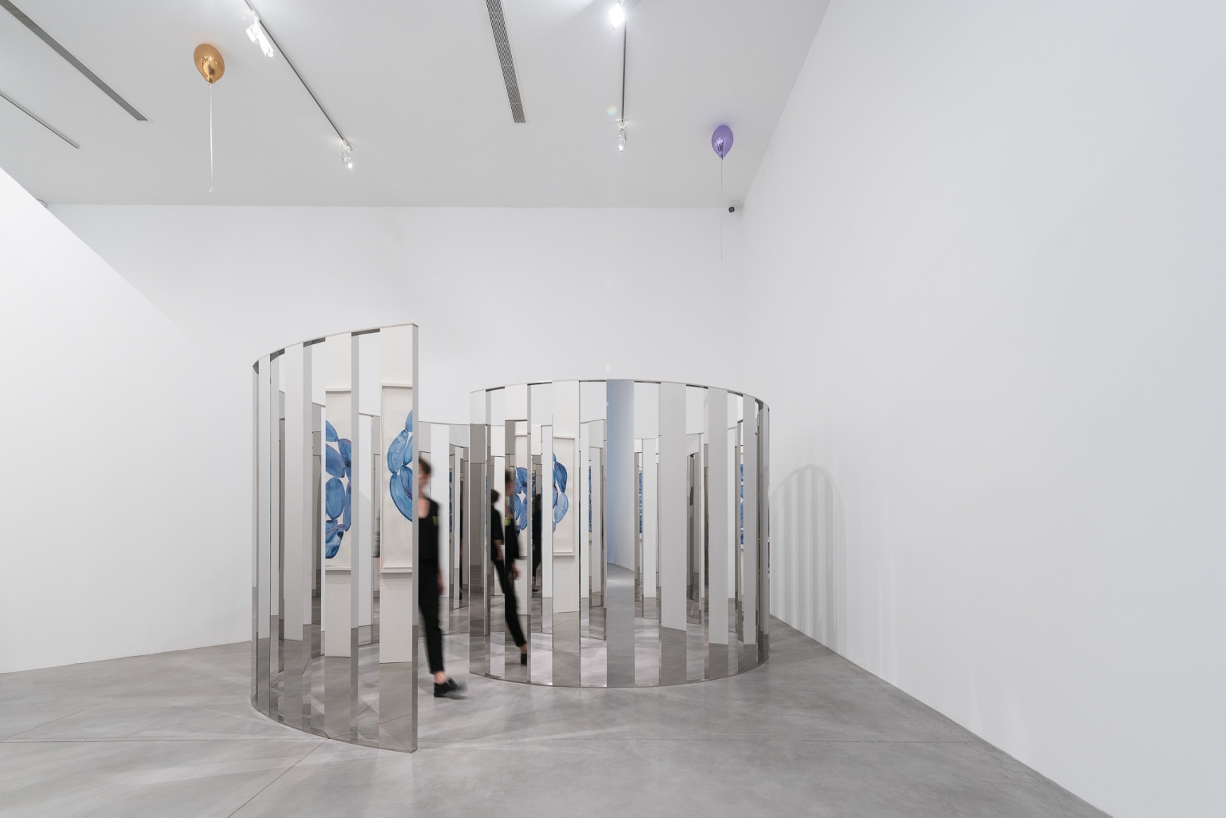 Installation view: Jeppe Hein, Your Way, Château La Coste, Le Puy-Sainte-Réparade, 2017