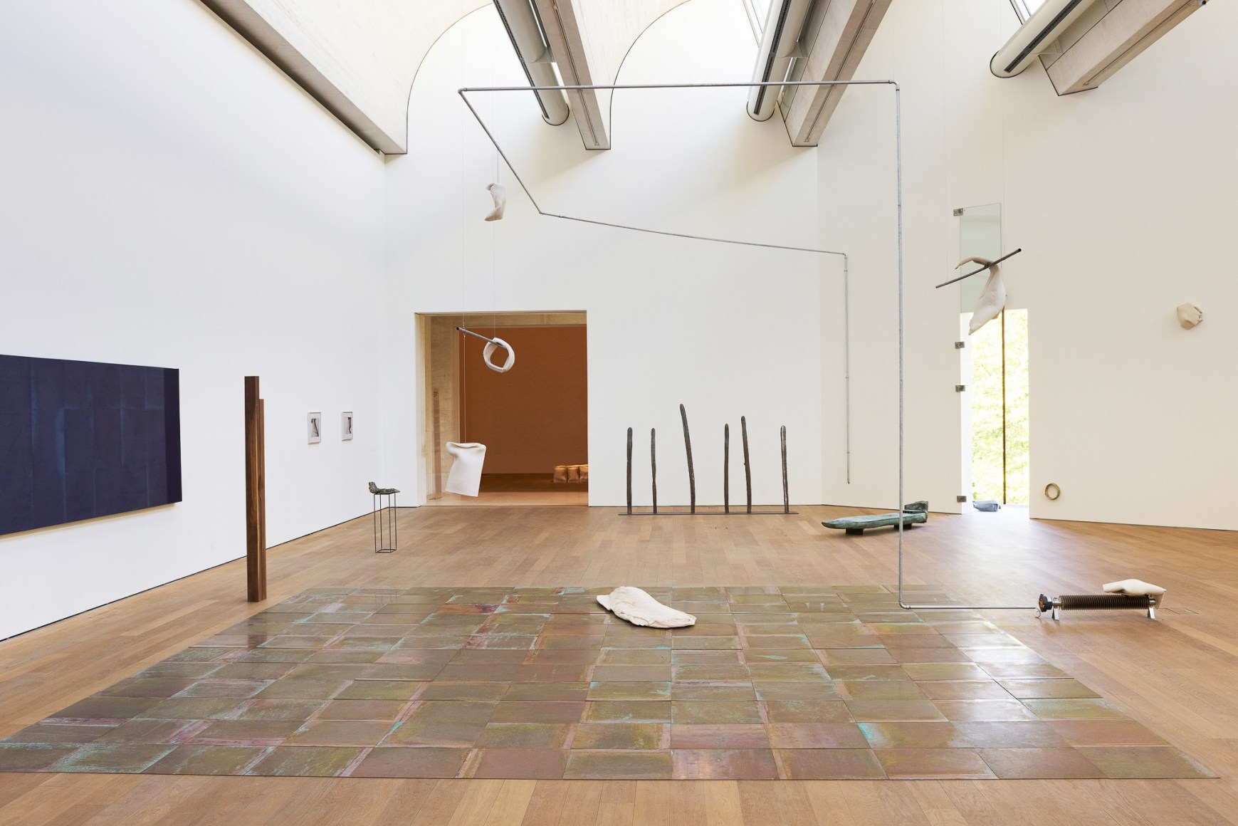 Installatation view: Katinka Bock - Smog / Tomorrow’s Sculpture, Mudam Luxembourg, 2018, Photo: Johannes Schwartz