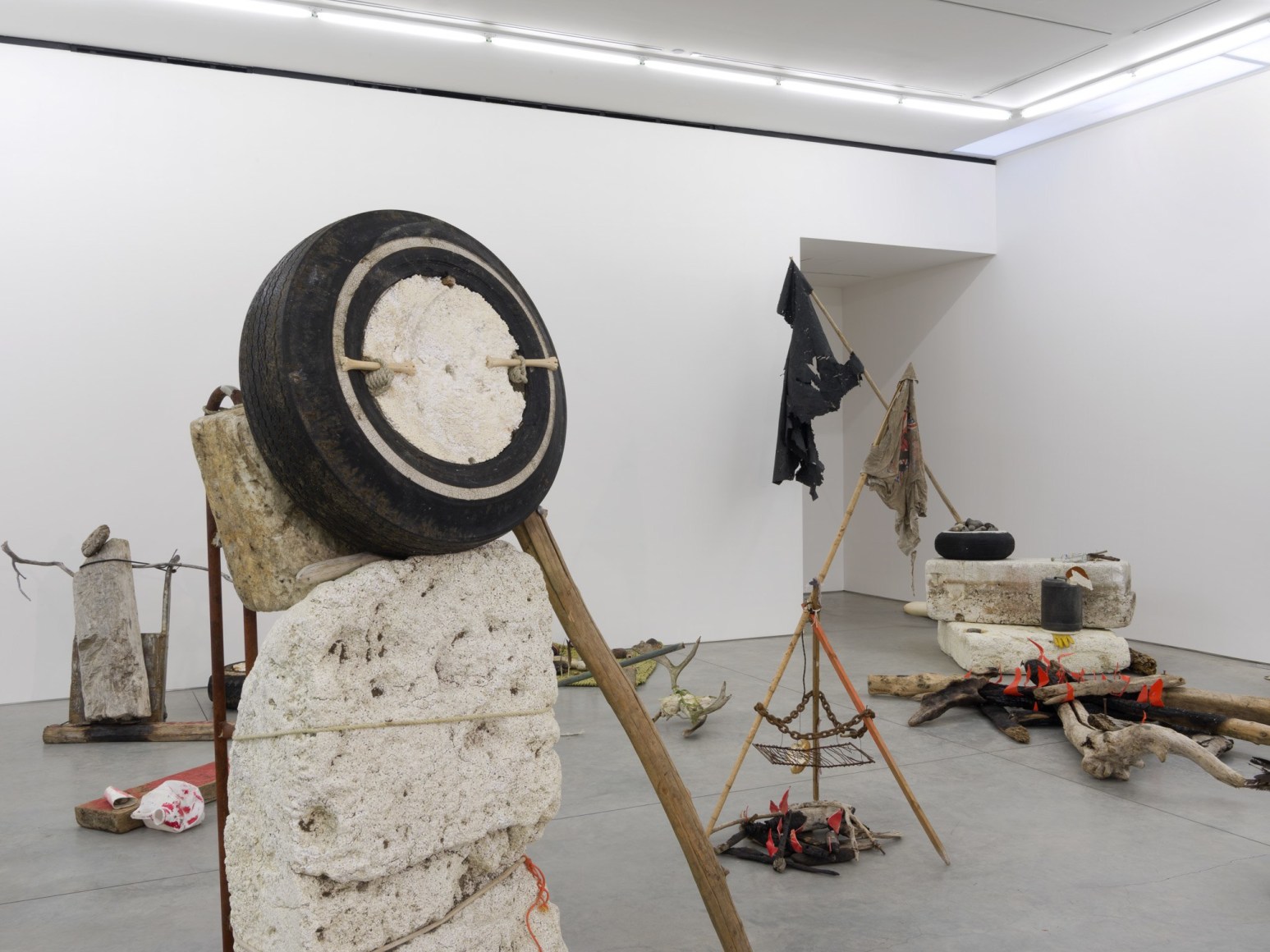 Mike Nelson, Gang of Seven, 2013, Installation at 303 Gallery, 2015