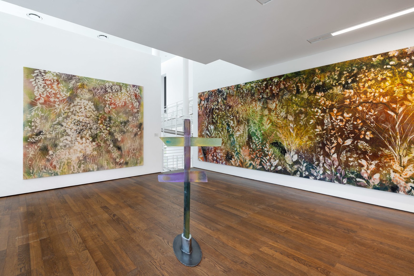 Sam Falls, Waldeinsamkeit, Museum Frieder Burda, 2024 ©Sam Falls; Photo: Nikolay Kazakov.