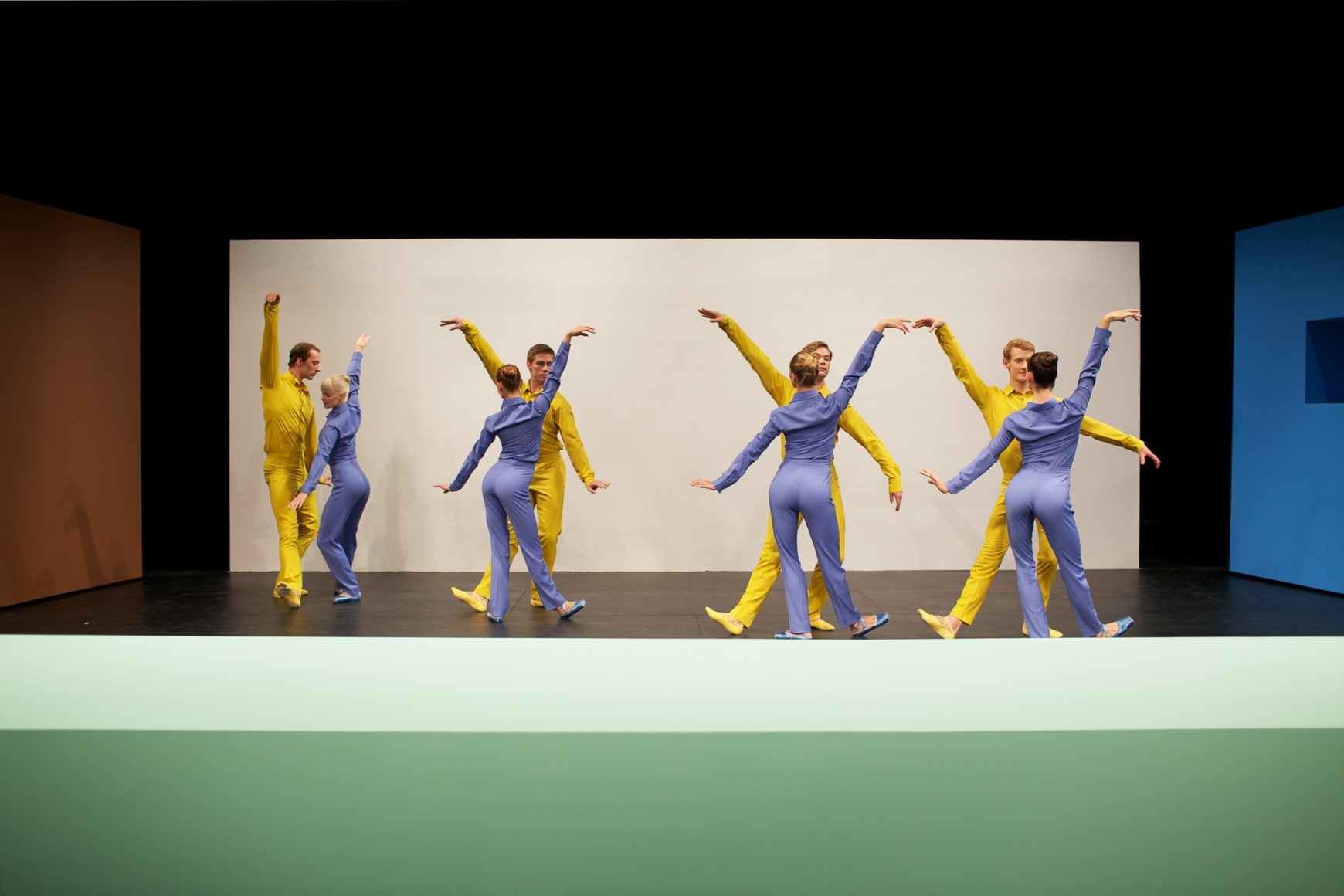 Elad Lassry, Performance: Untitled (Presence), The Kitchen New York, 2012