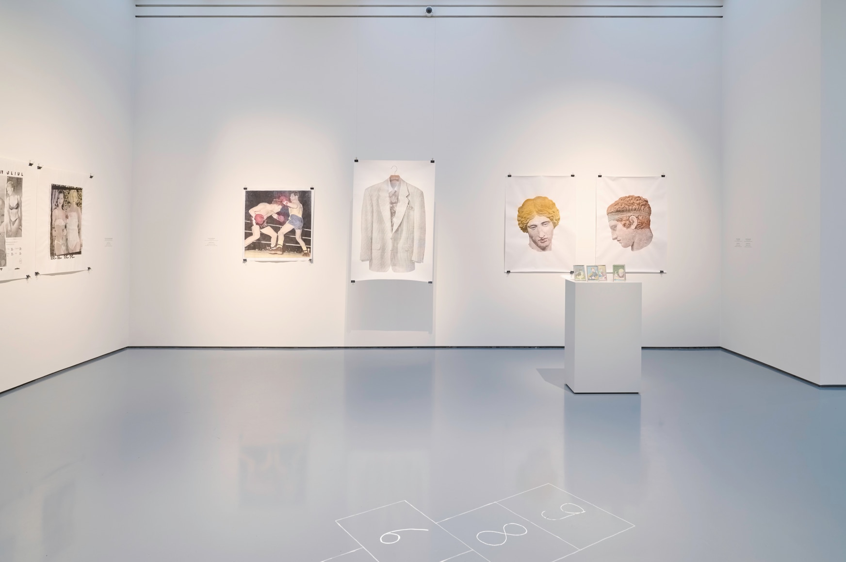 Installation view „Hans-Peter Feldmann. Art Exhibition“, Kunstpalast, Düsseldorf, 2025, © VG Bild-Kunst, Bonn 2025, Foto / Photo: Maris Prieditis