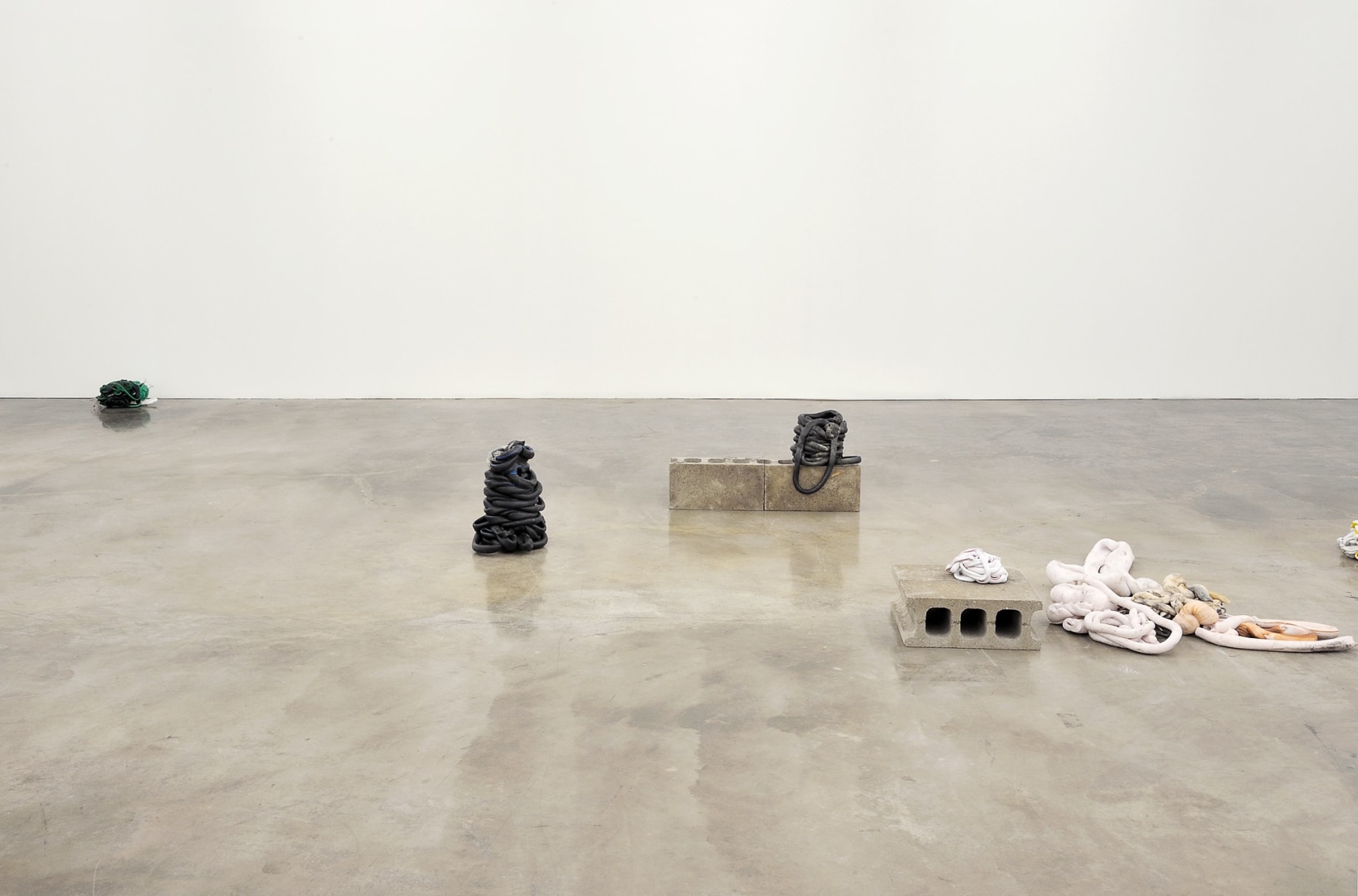 Nina Canell, Installation view: Satin Ions, Arko Art Centre, Seoul, 2015, Photo: Robin Watkins