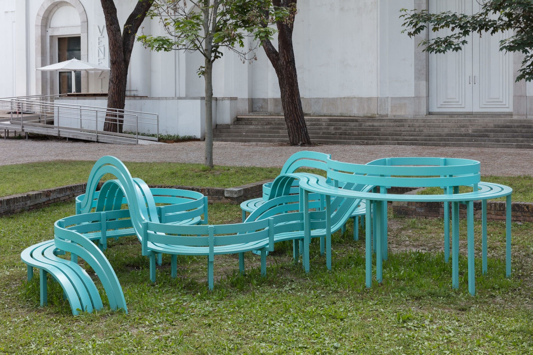 Exhibition view: May You Live In Interesting Times, 58th International Art Exhibition – La Biennale di Venezia, Venice, 2019, © Jeppe Hein, courtesy 303 Gallery, New York; König Galerie, Berlin; Galleri Nicolai Wallner, Copenhagen. Photo: Andrea Rossetti