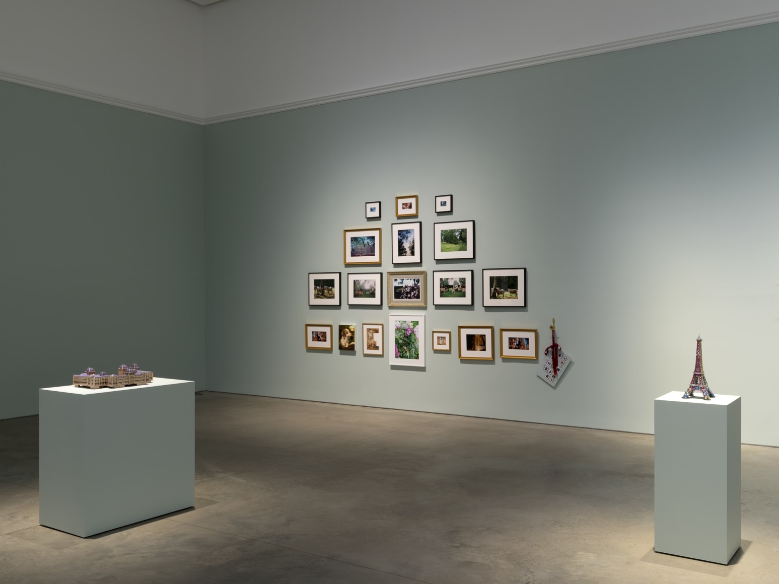 Installation view: Karen Kilimnik, 303 Gallery, New York, 2019. Photo: John Berens