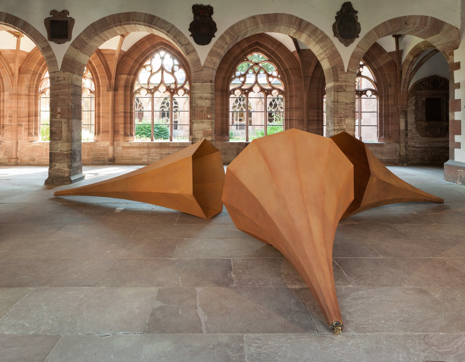 Alicja Kwade, Installation view: Art Basel | Parcours 2015