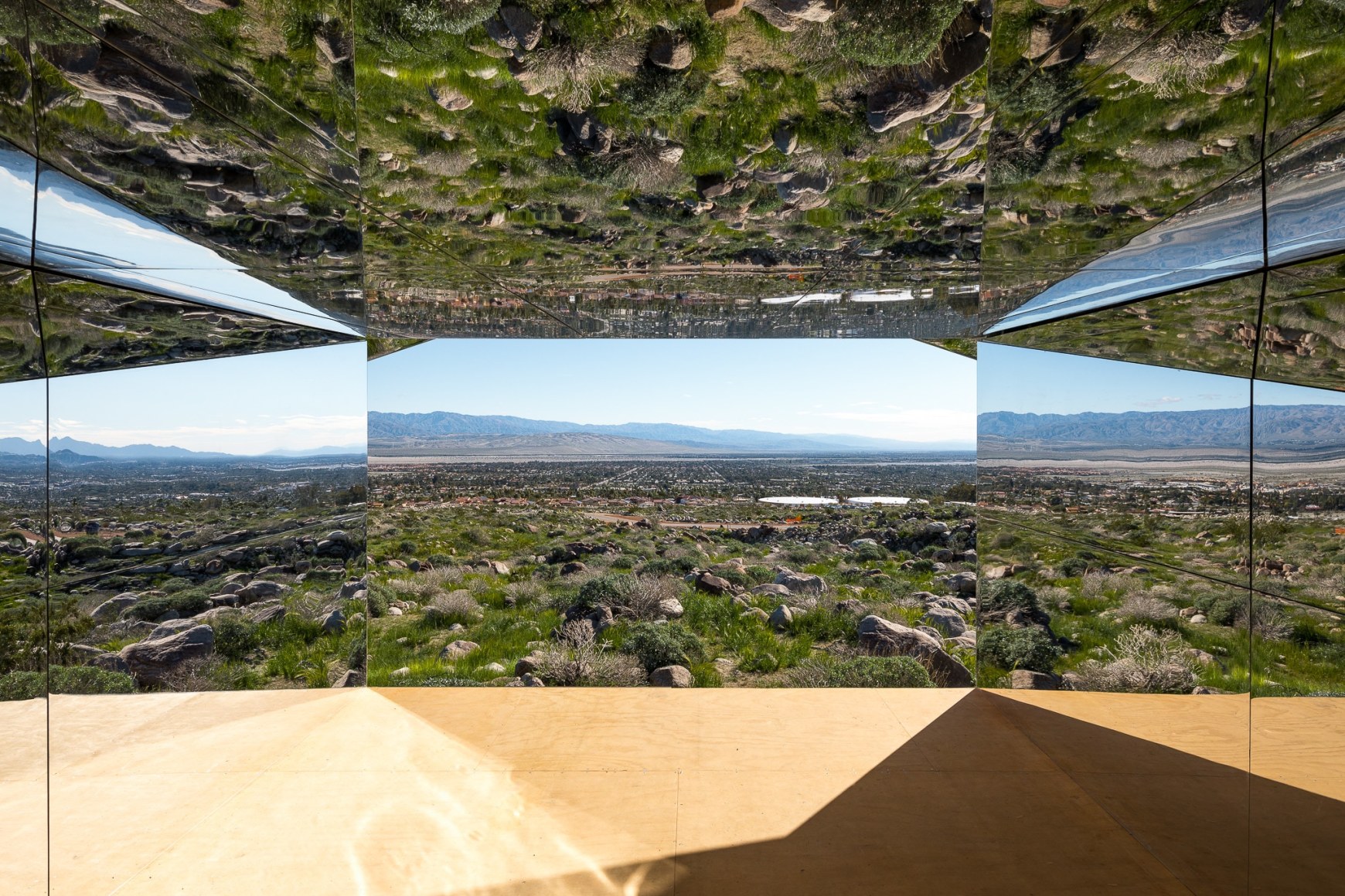 Desert X installation view of Doug Aitken, Mirage 2017