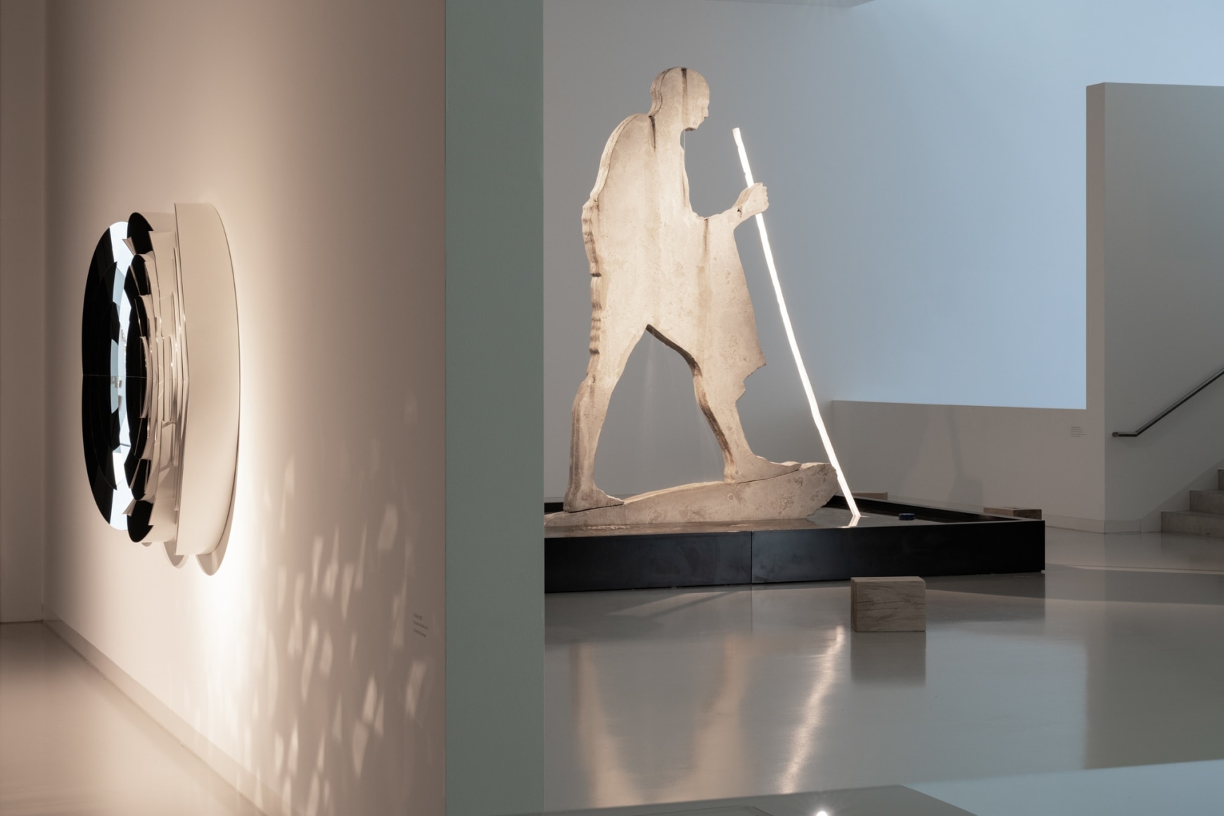 Installation view, Doug Aitken: Return to the Real, SCHAUWERK Sindelfingen, 2023., Courtesy SCHAUWERK Sindelfingen. Photo Frank Kleinbach