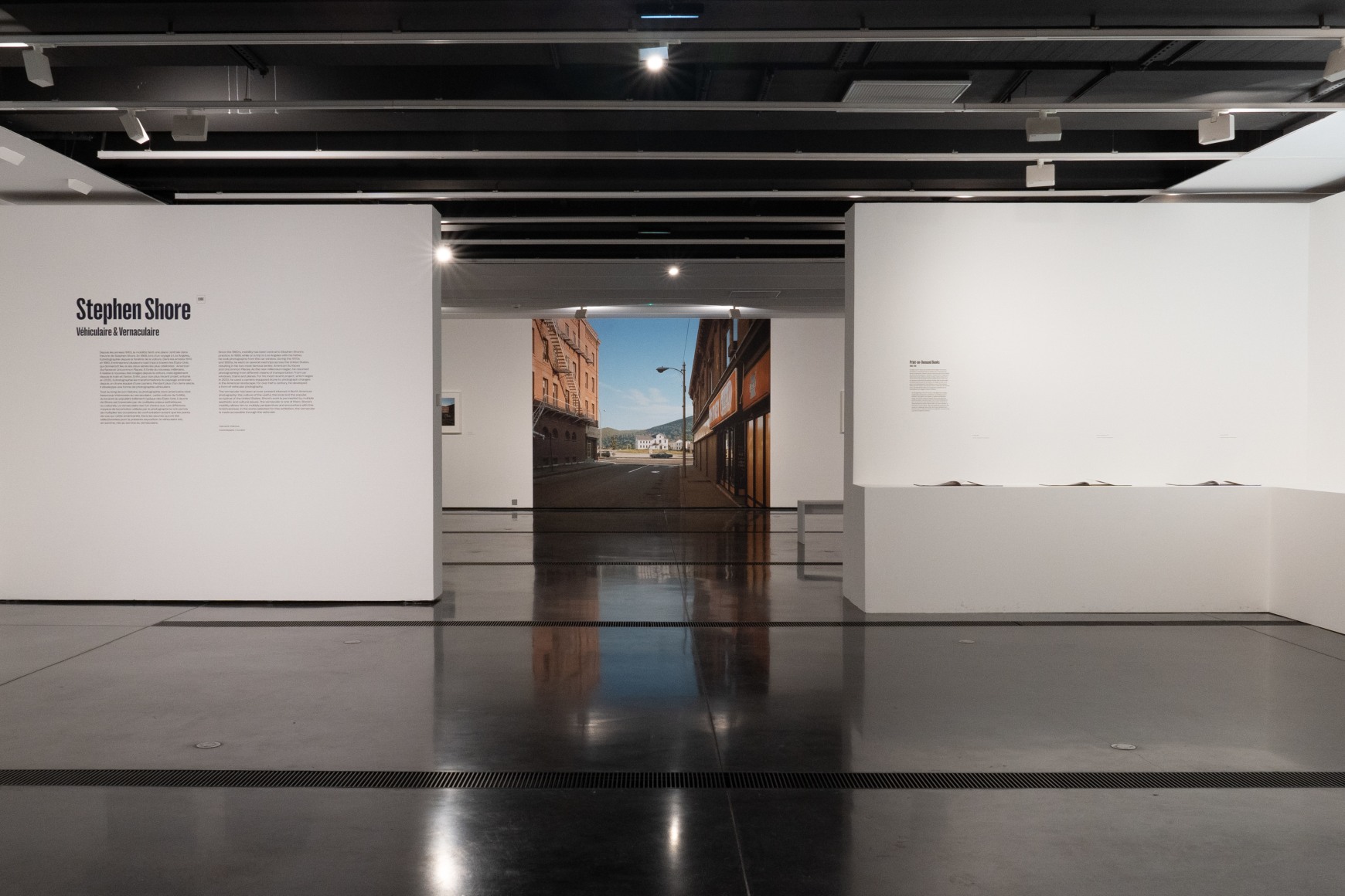 Installation view: Stephen Shore, Vehicular & Vernacular, Fondation Henri Cartier-Bresson, Paris, 2024.