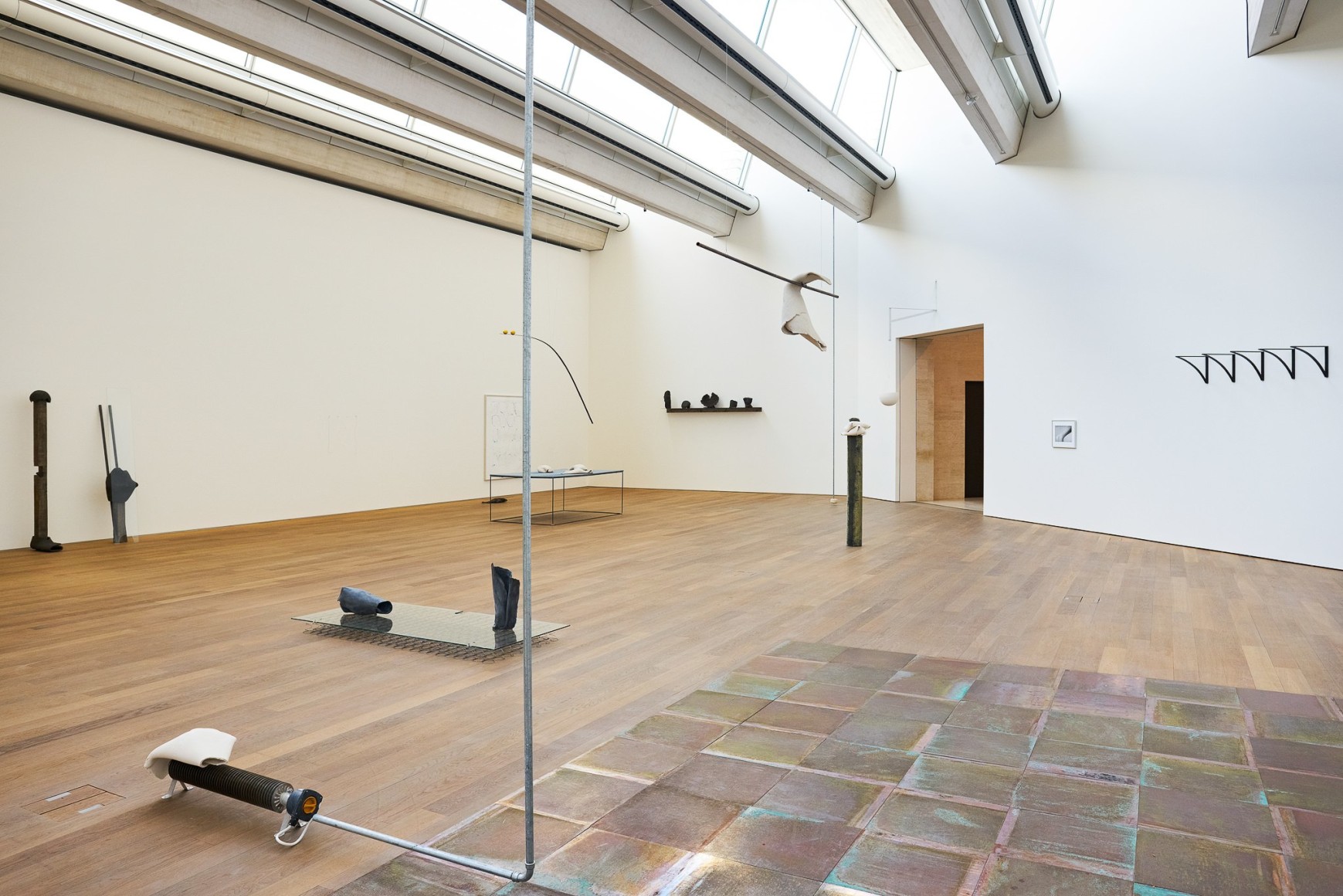 Installatation view: Katinka Bock - Smog / Tomorrow’s Sculpture, Mudam Luxembourg, 2018, Photo: Johannes Schwartz