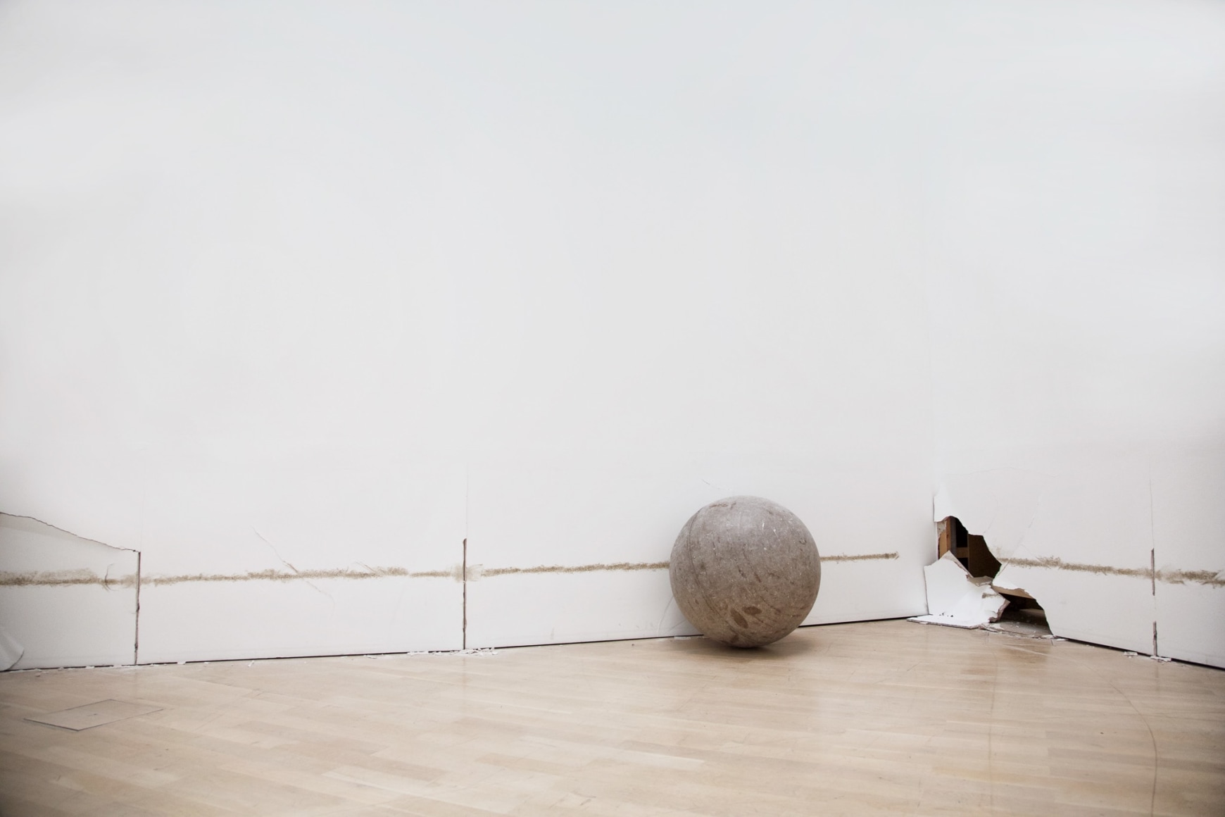 Jeppe Hein, This Way, Kunstmuseum Wolfsburg, 2015