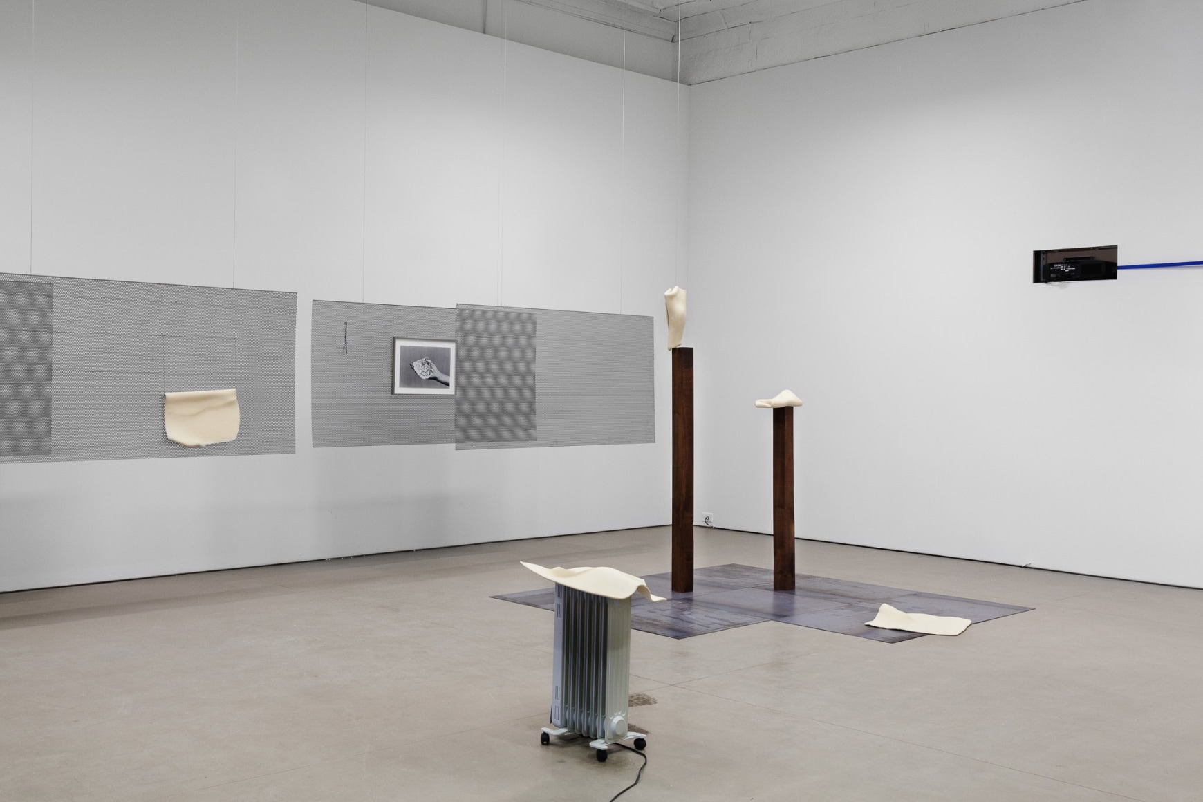 Installation view: Katinka Bock, _o_o__o, Mercer Union, Toronto, 2017