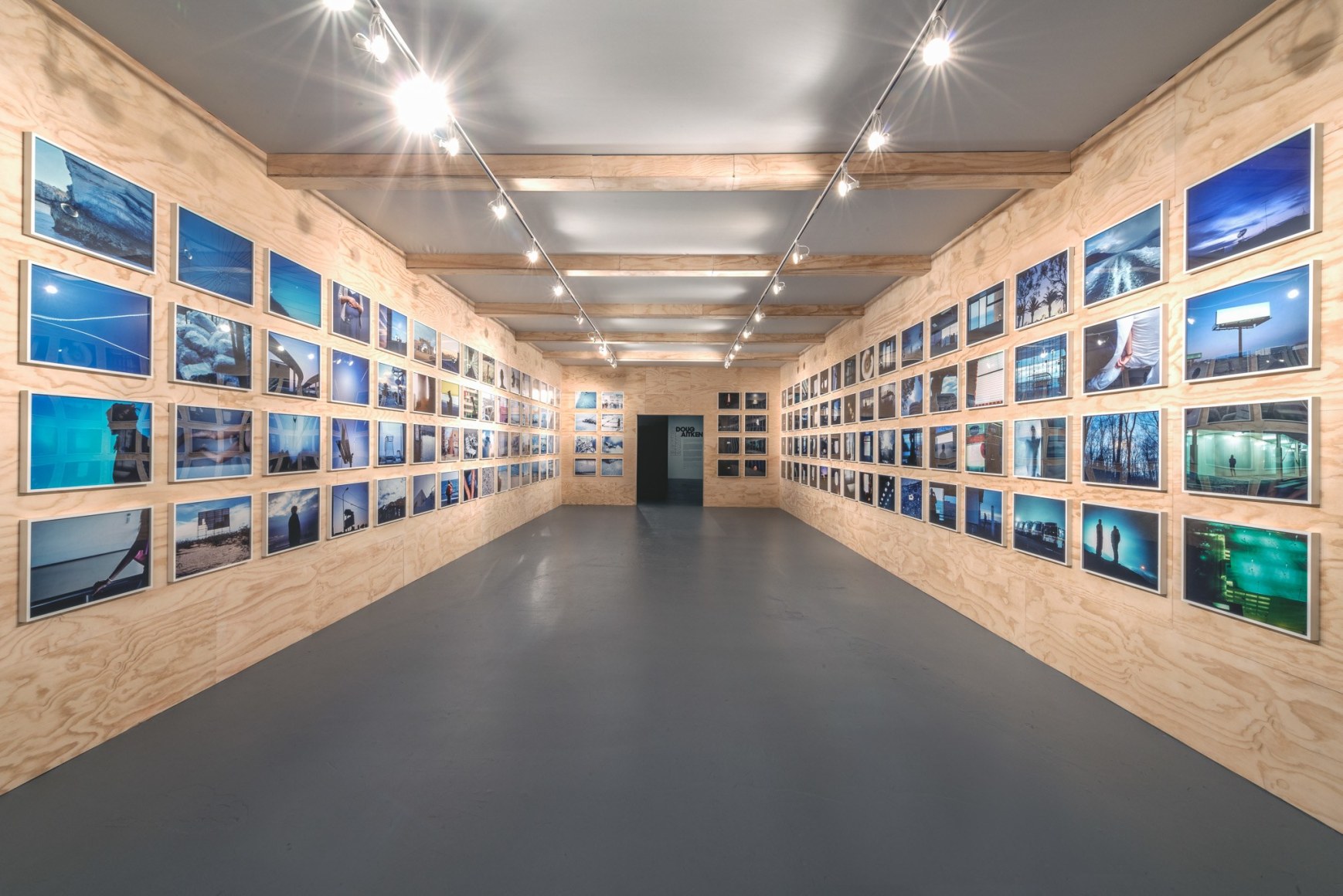 Doug Aitken, 99¢ dreams, 2008, MOCA Los Angeles, 2016