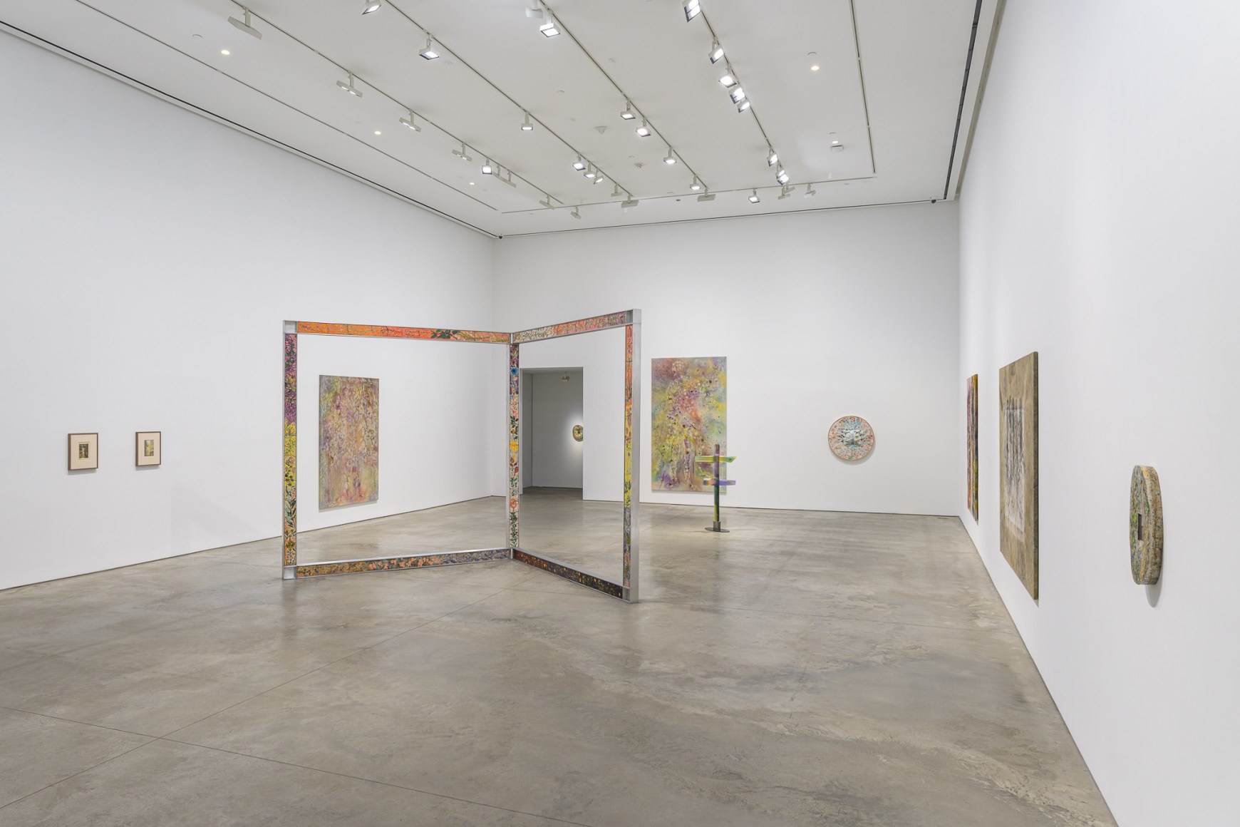 Exhibition view: Sam Falls, 303 Gallery, New York, 2023. Photo: Justin Craun