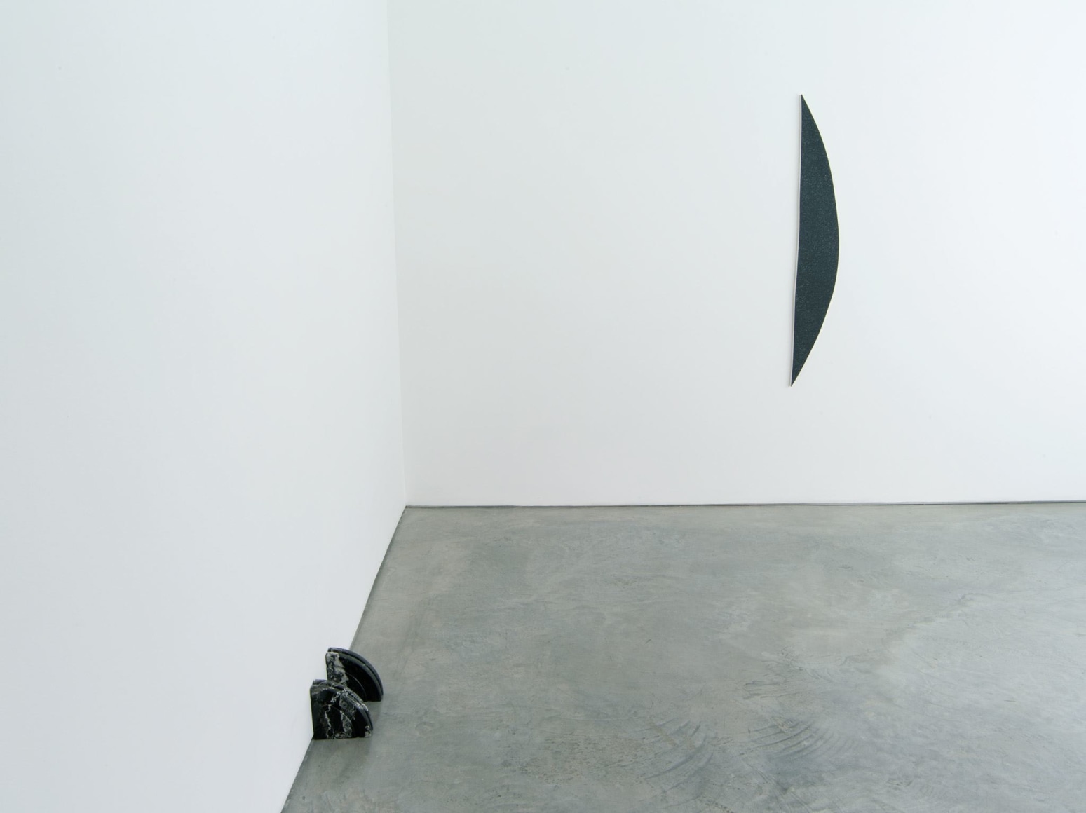 Jacob Kassay, Eternal Neither, 2013