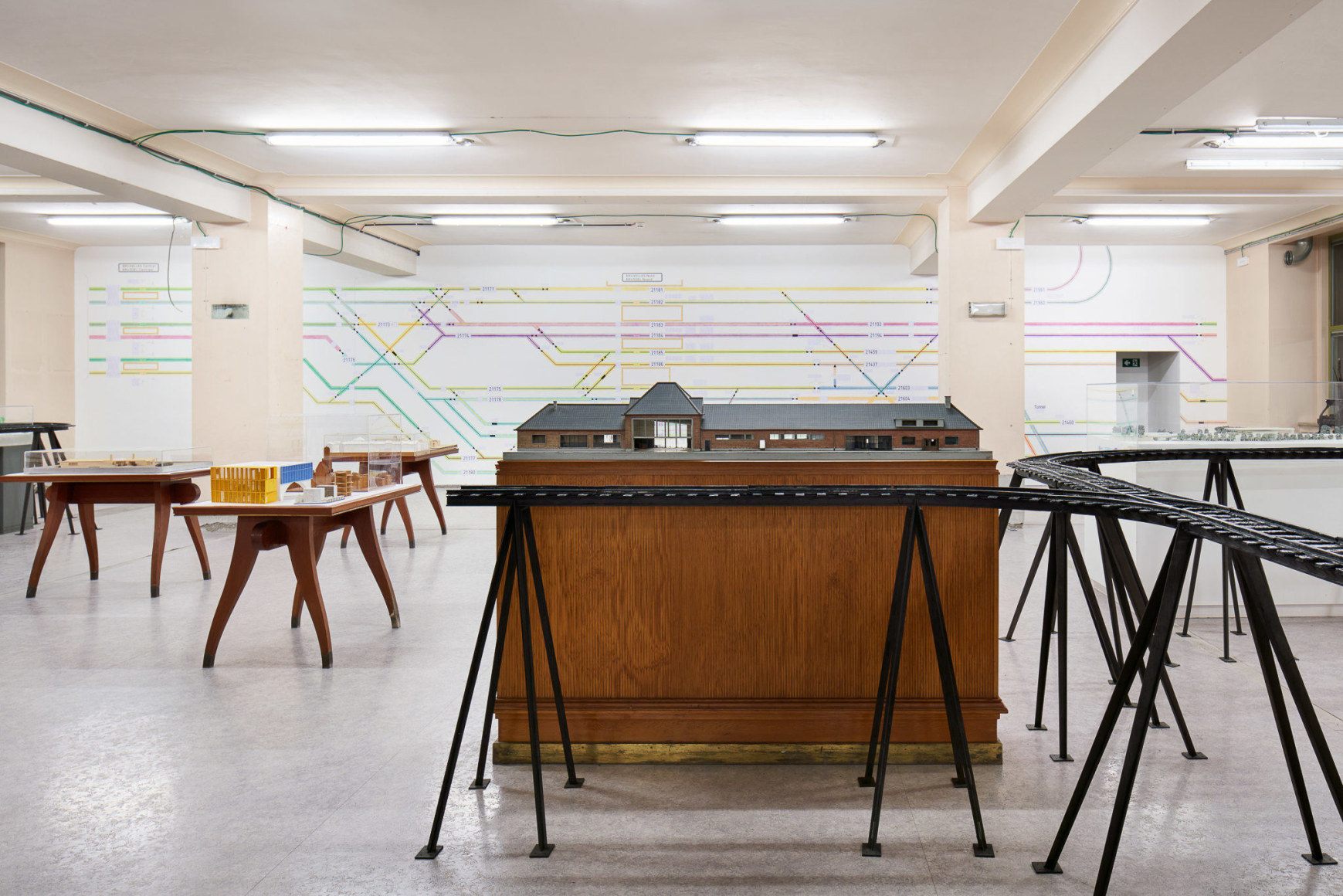 Marina Pinsky, Installation view: Circuit,&nbsp;Europalia Arts&nbsp;Festival,&nbsp;Brussels North Station, 2021