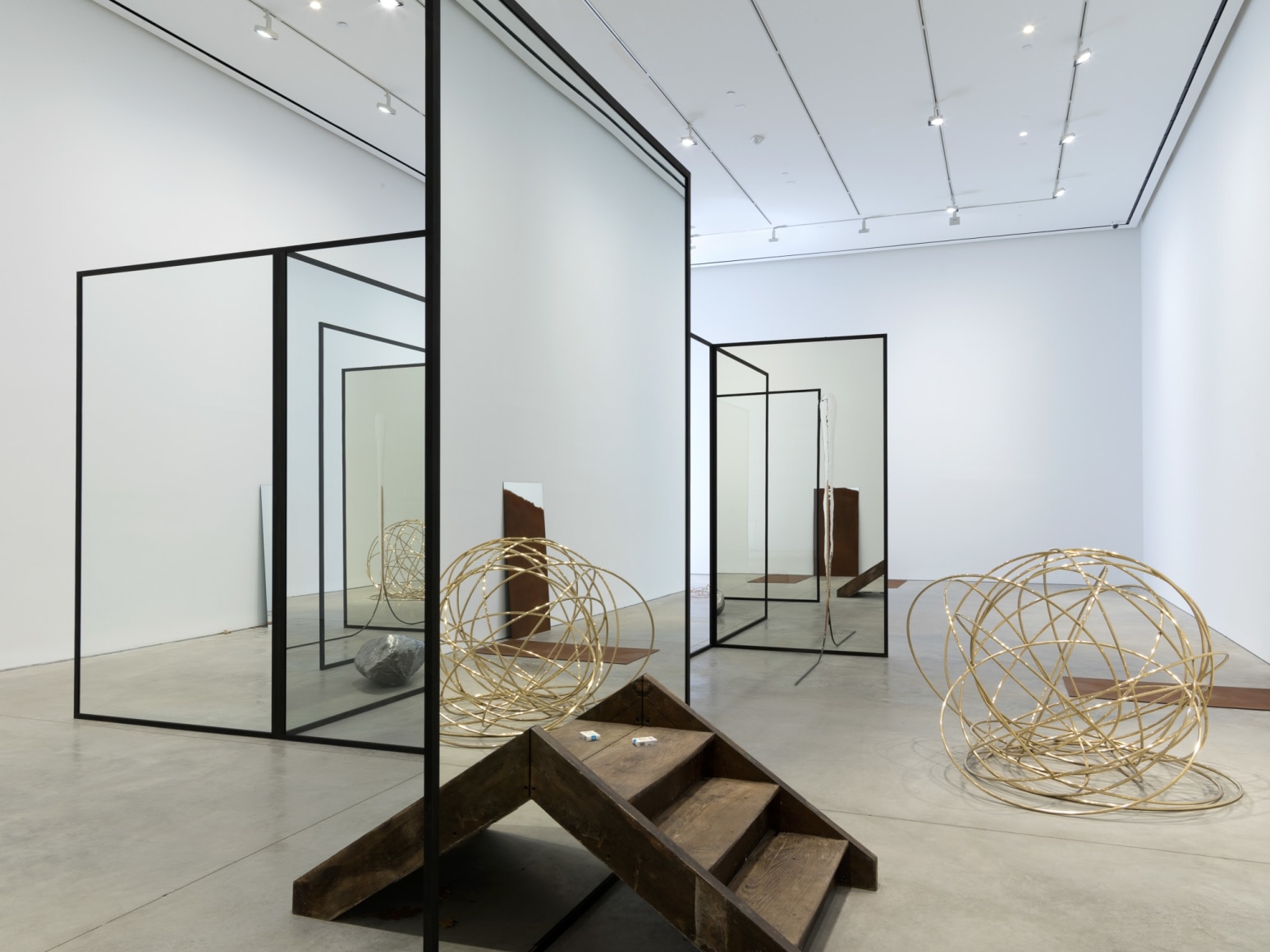 Alicja Kwade, Installation view: I Rise Again, Changed But The Same, 303 Gallery, 2016