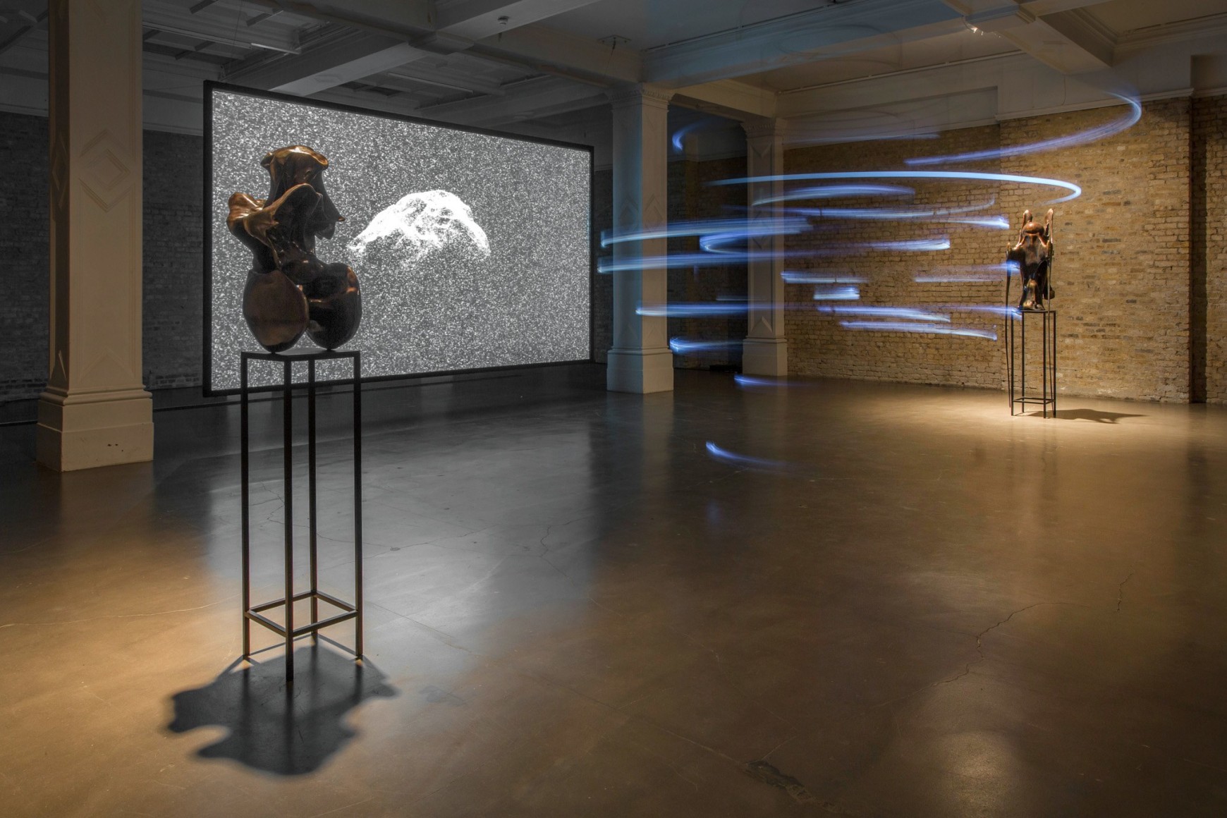 Alicja Kwade, Installation view: Medium Median, Whitechapel Gallery, London, 2016