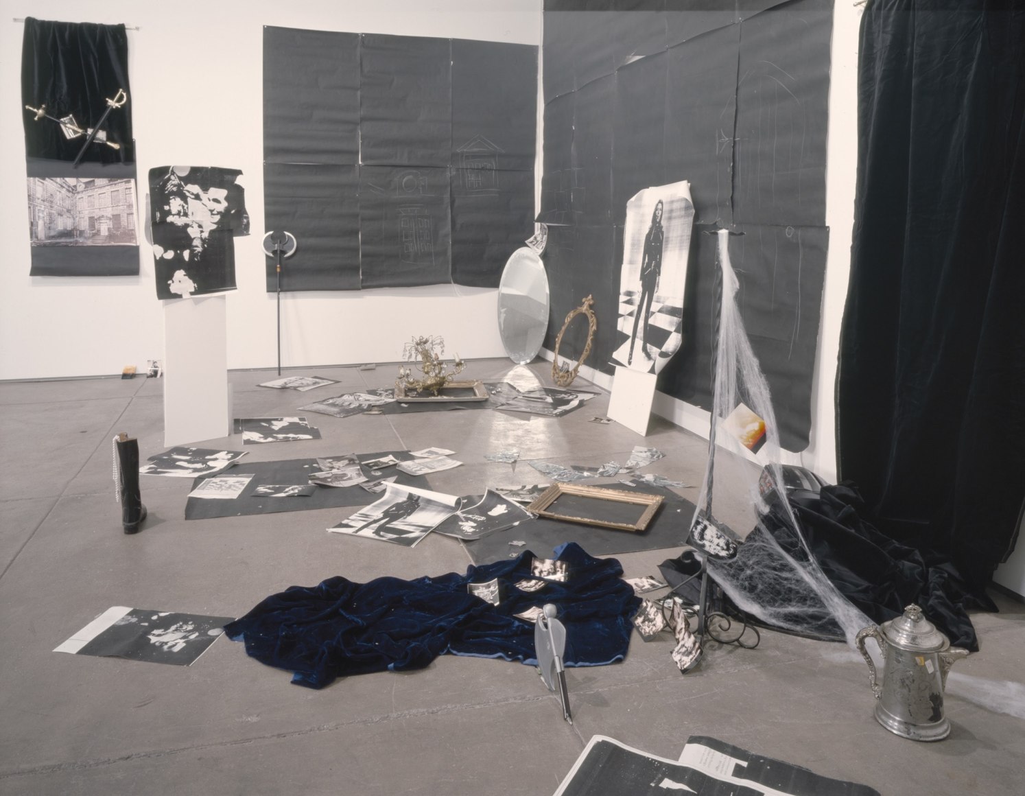 Karen Kilimnik, The Hellfire Club episode of the Avengers, 1989, Installation view: 303 Gallery, New York, 2001