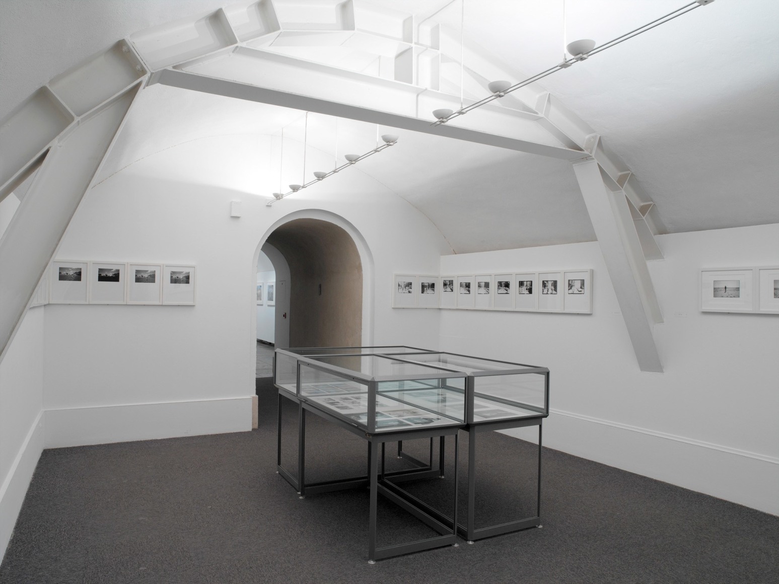 Stephen Shore, The Biographical Landscape, Jeu de Paume, Paris, 2005