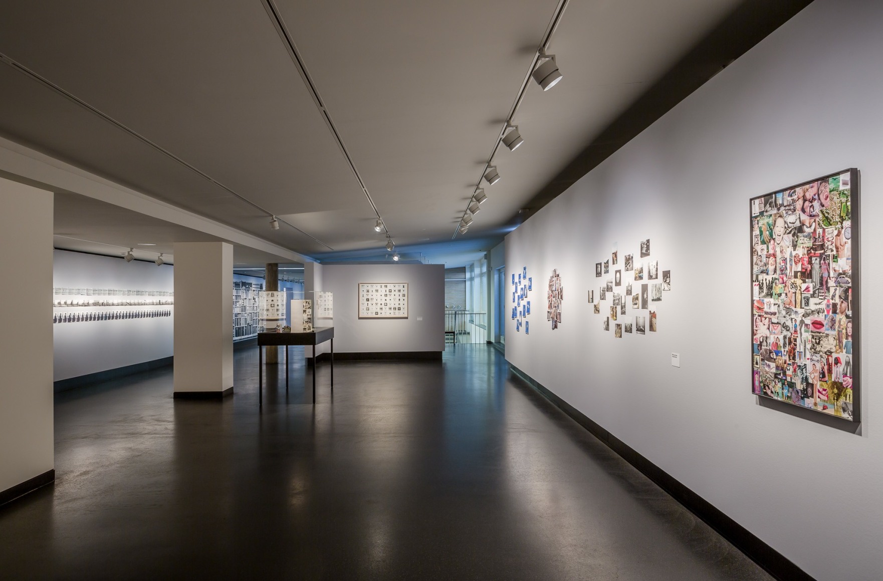Hans-Peter Feldmann, Installation view: C/O Berlin, 2016