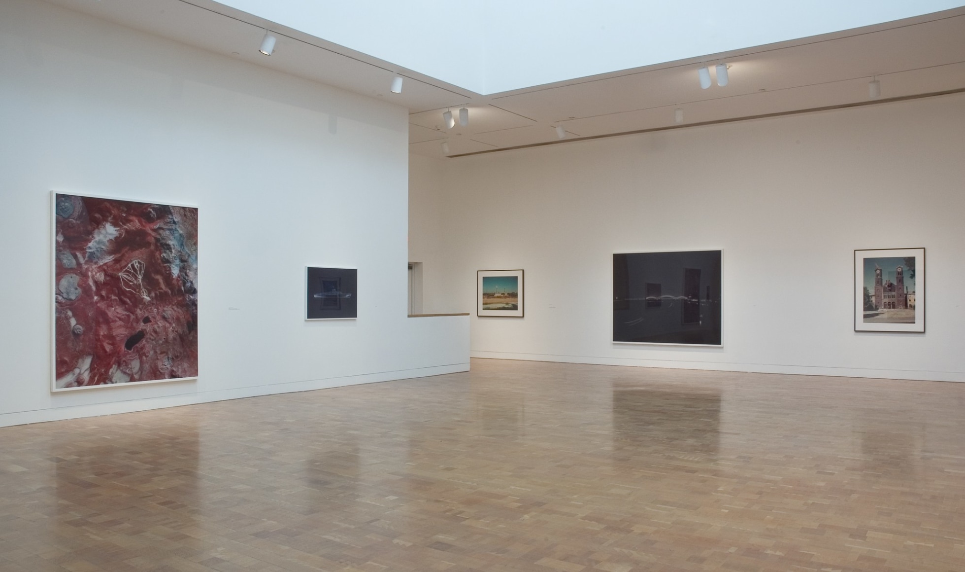 MOCA FOCUS: Florian Maier-Aichen, Los Angeles Museum of Contemporary Art, 2007