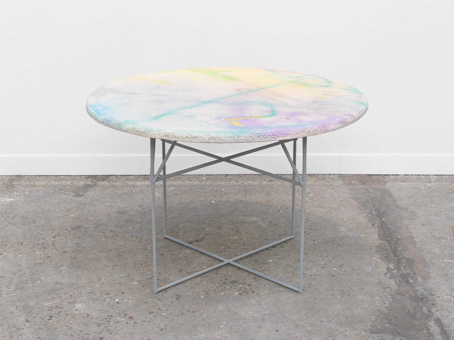 Eva Rothschild, Table