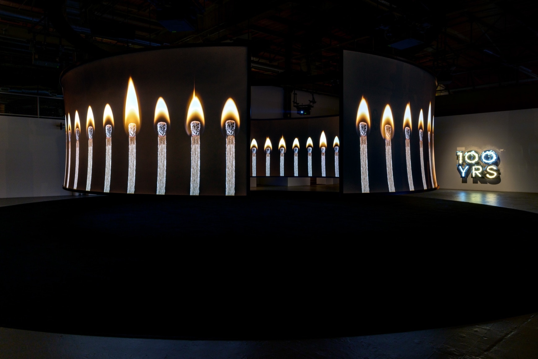 Doug Aitken, SONG 1, 2012/2015, MOCA Los Angeles, 2016