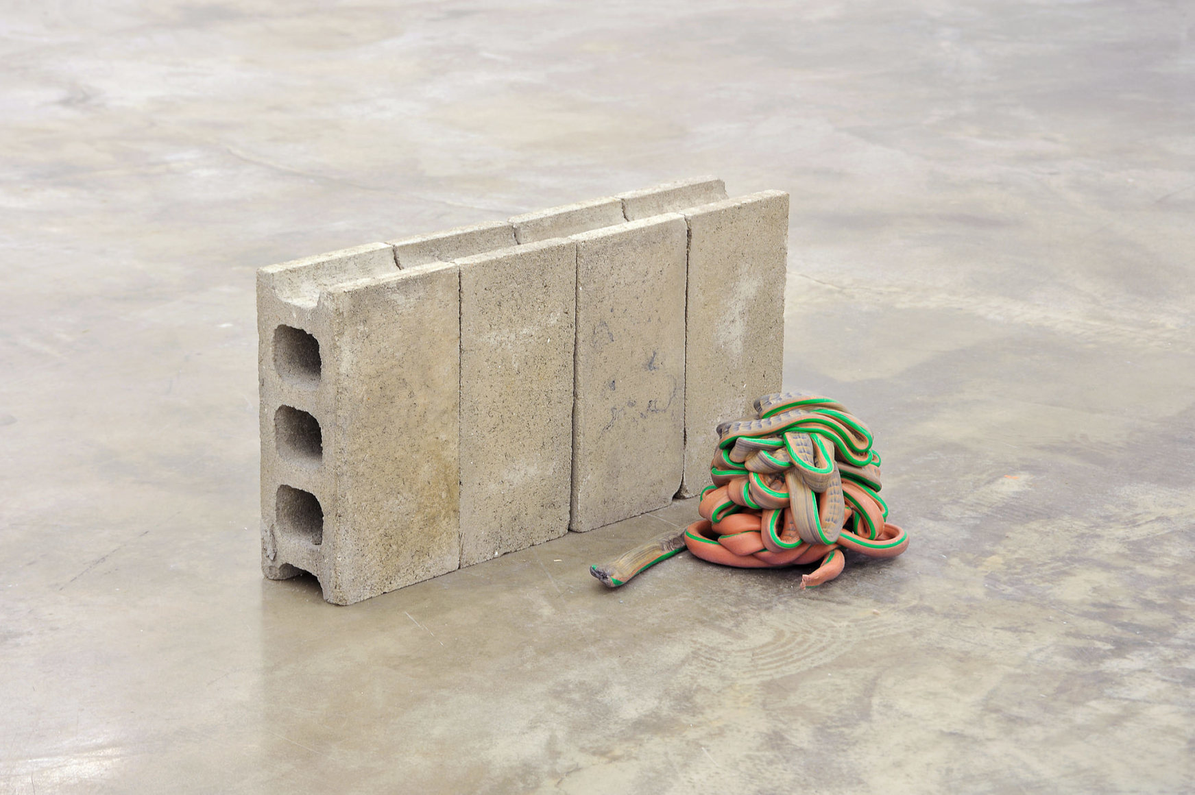 Nina Canell, Installation view: Satin Ions, Arko Art Centre, Seoul, 2015, Photo: Robin Watkins