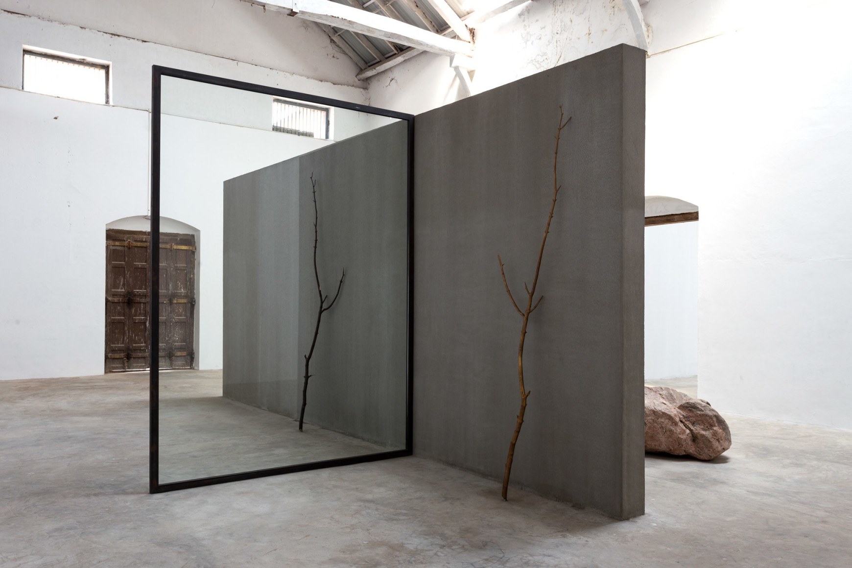 Alicja Kwade, Out of Ousia, 2016