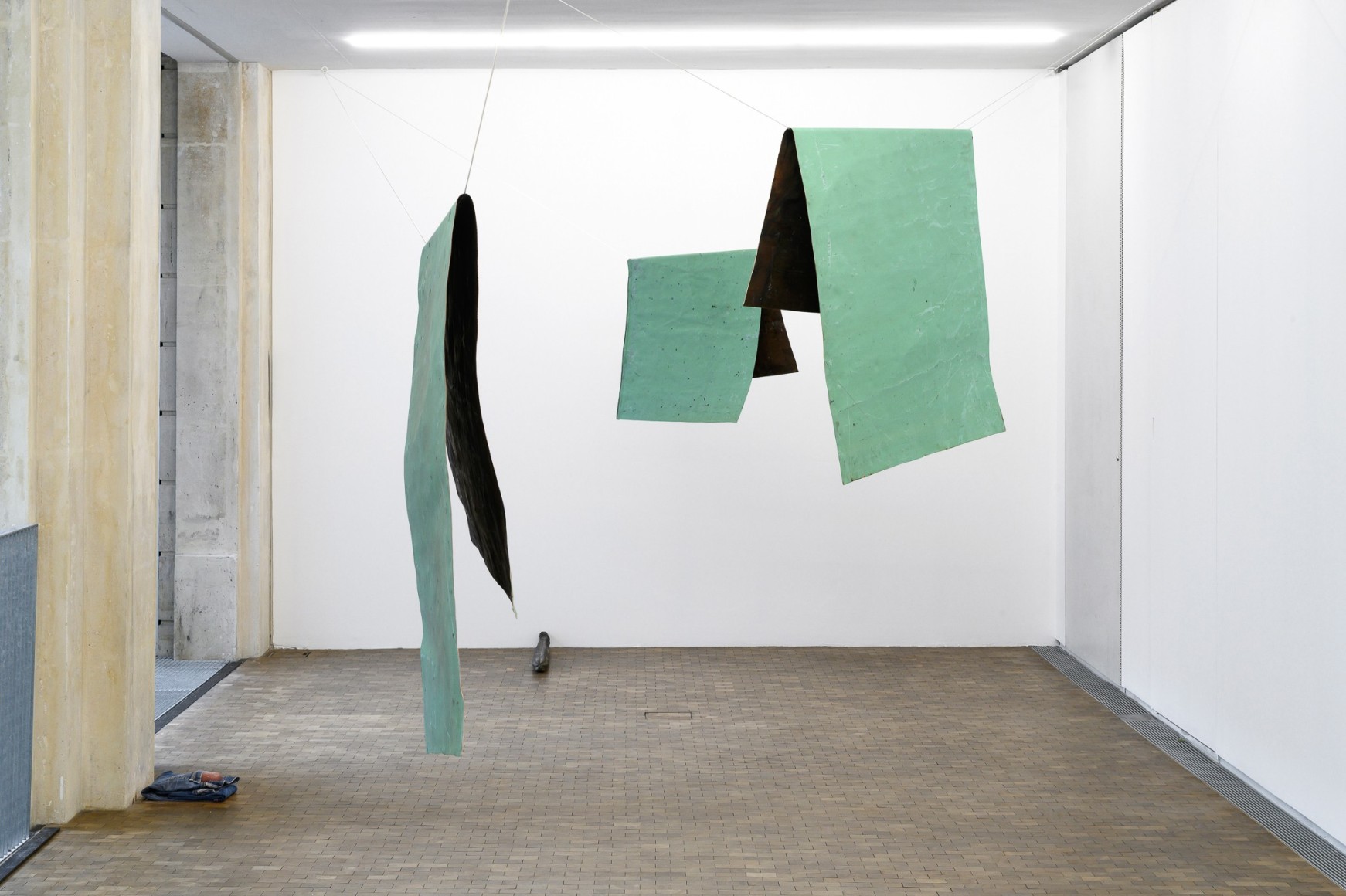 Installation view: Katinka Bock - Commotion in Higienópolis