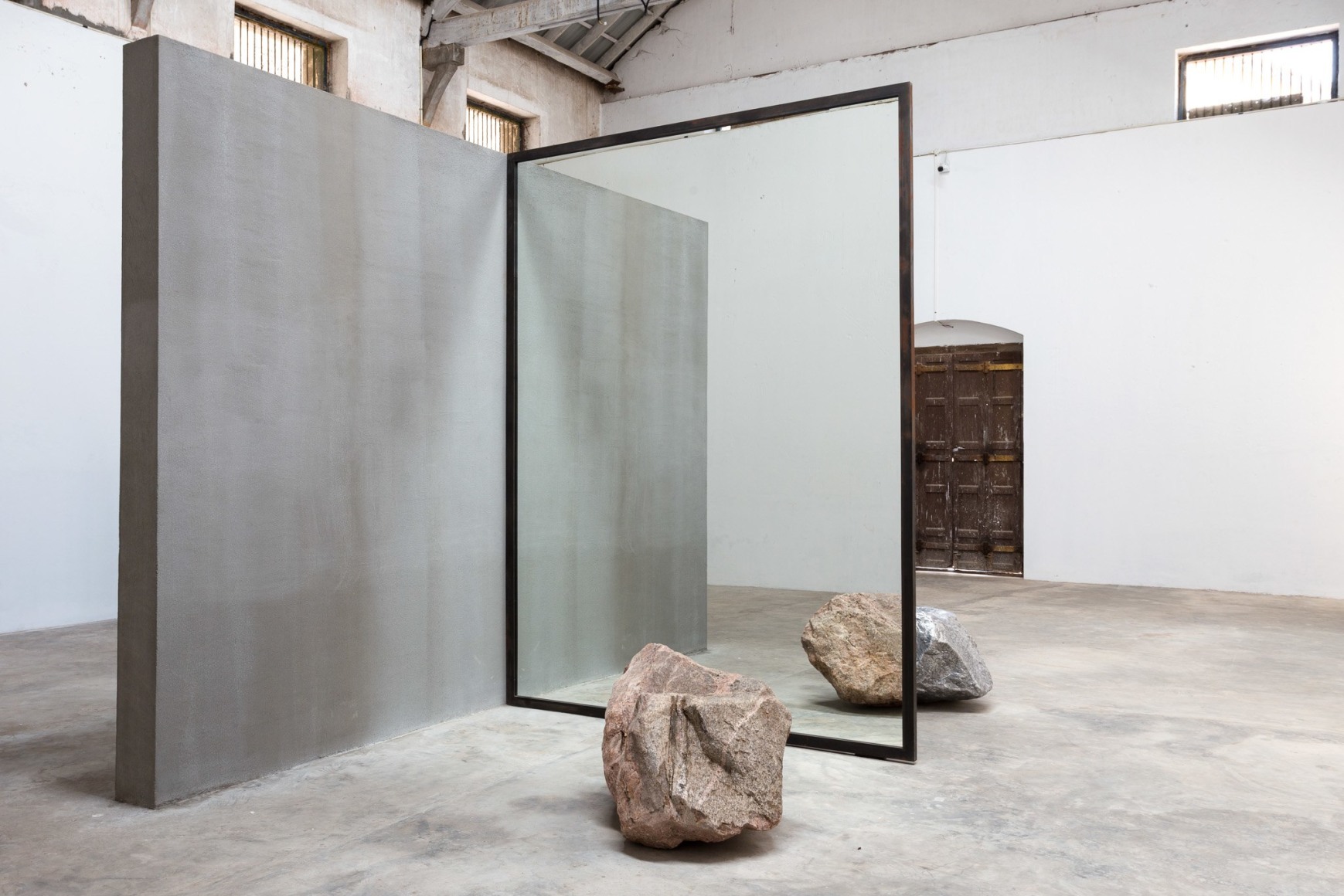 Alicja Kwade, Out of Ousia, 2016