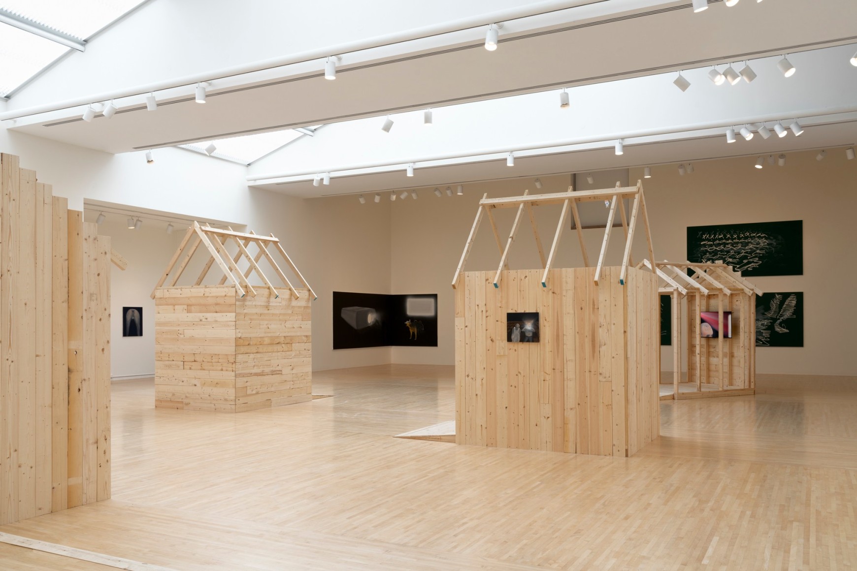 Tala Madani: Be flat&nbsp;[Installation view, Henry Art Gallery, University of Washington, Seattle. 2024]. Photo: Jueqian Fang, courtesy of the Henry.