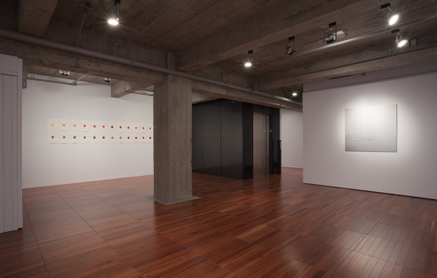 Ceal Floyer, Installation view: DHC/ART. Montréal, Québec, 2011