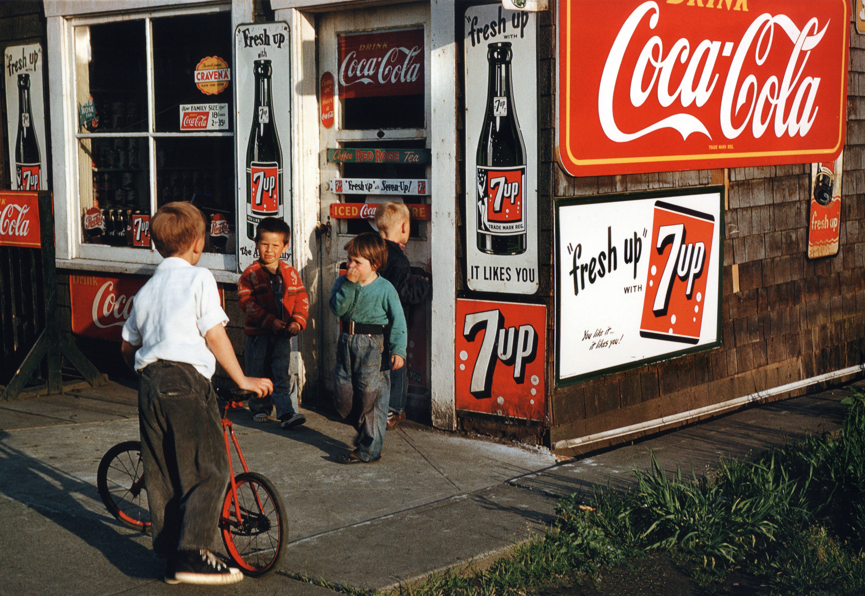 Fred Herzog Bogner's Grocery, 1960