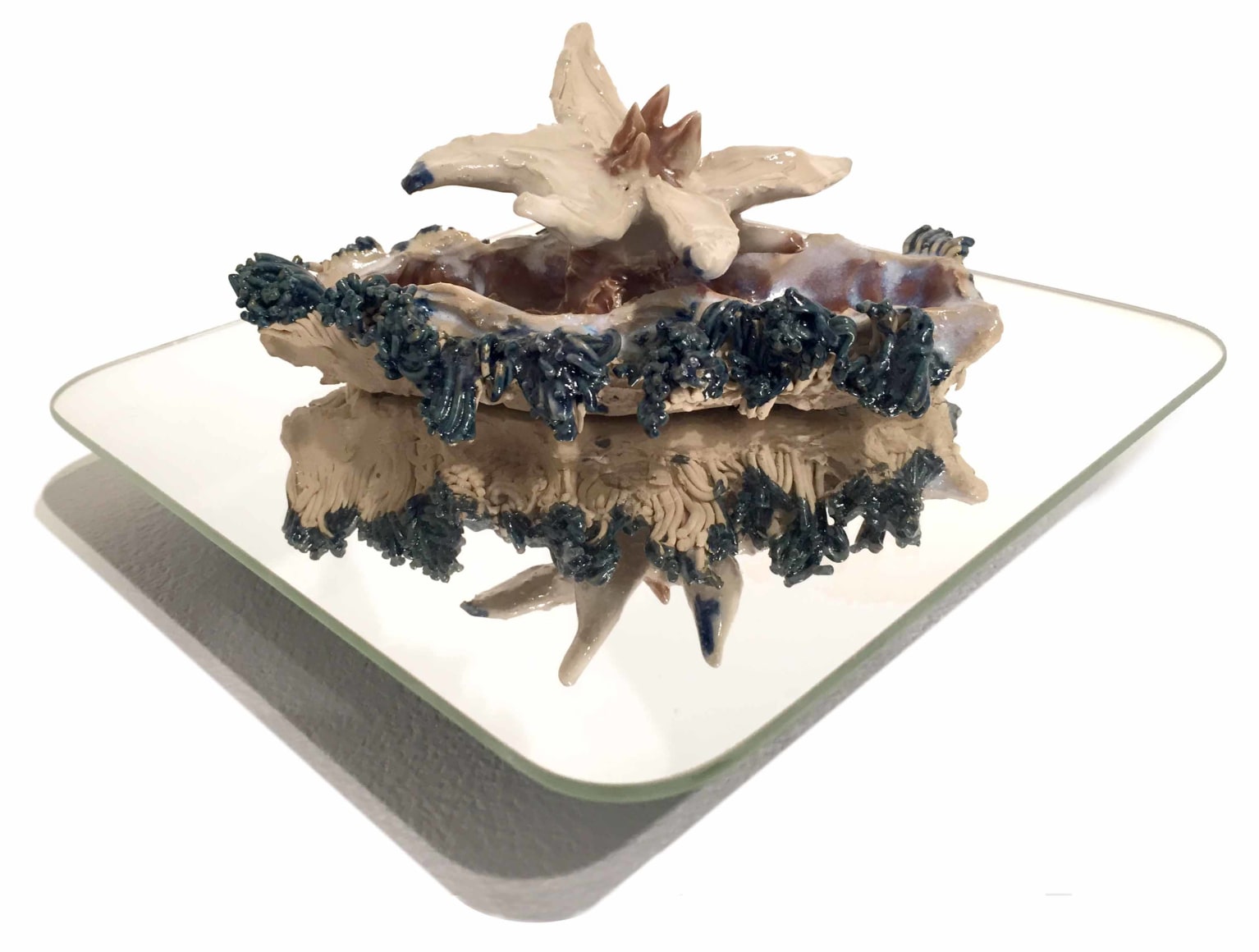 Anna Iris L&uuml;neman  Flowered Medusa