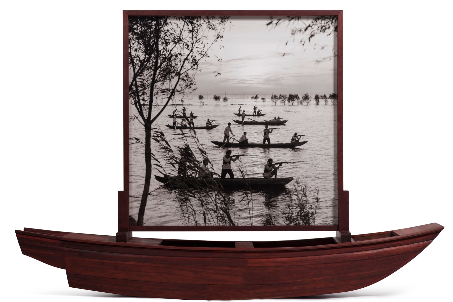 The Guerrilla on Honghu Lake (Back)