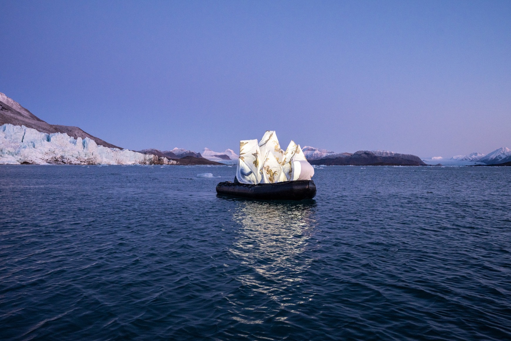 79&deg;00.5&rsquo;N-012&deg;09.9&rsquo;E